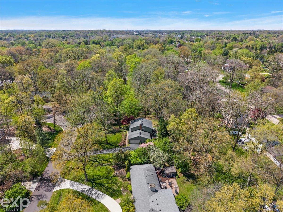 28040 Forestbrook Drive, Farmington Hills, MI, 48334