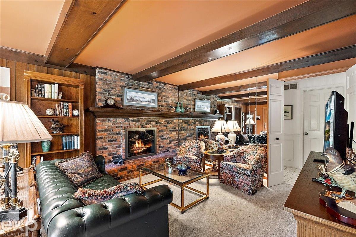 28040 Forestbrook Drive, Farmington Hills, MI, 48334