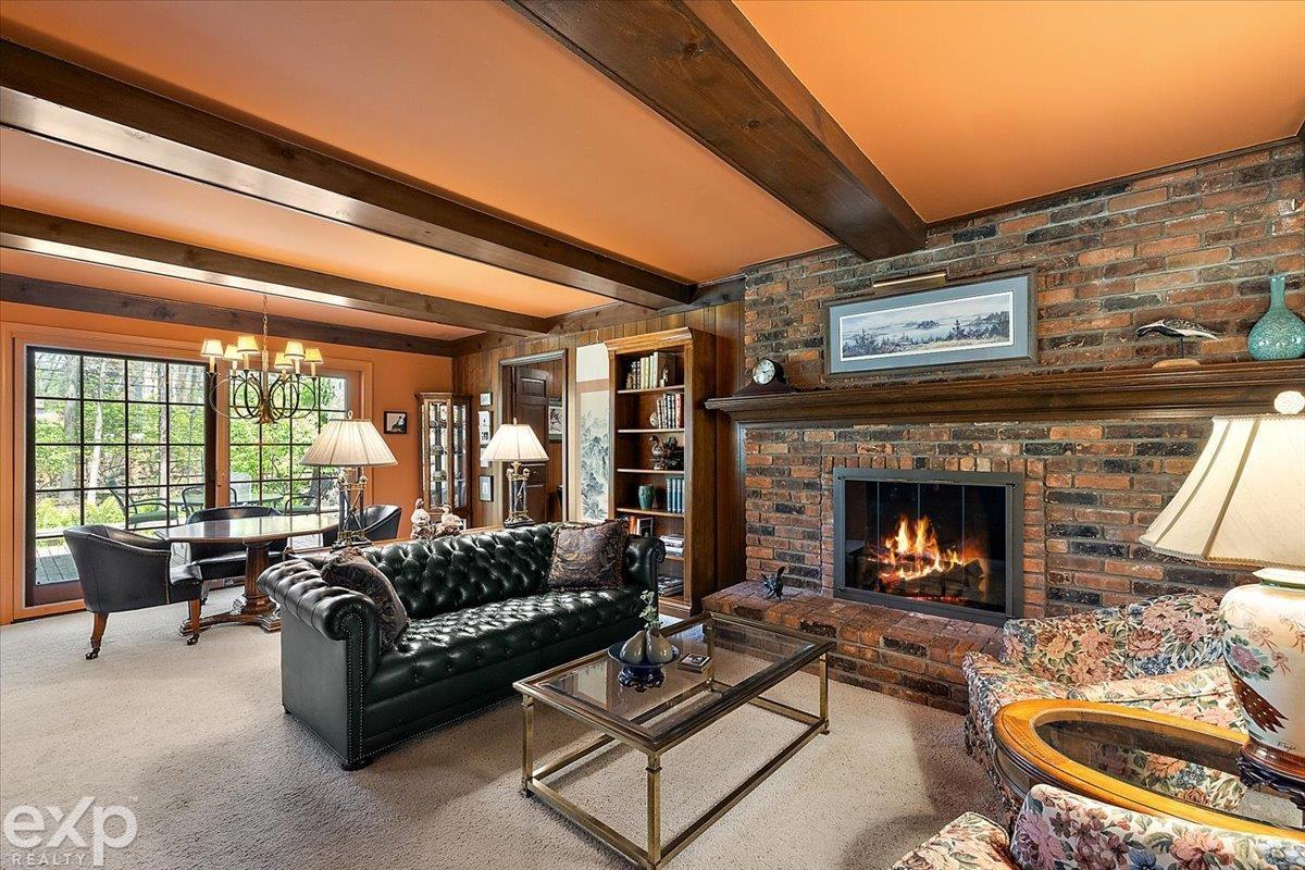 28040 Forestbrook Drive, Farmington Hills, MI, 48334