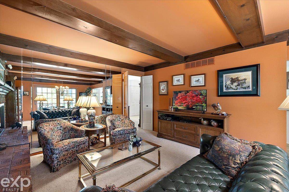 28040 Forestbrook Drive, Farmington Hills, MI, 48334