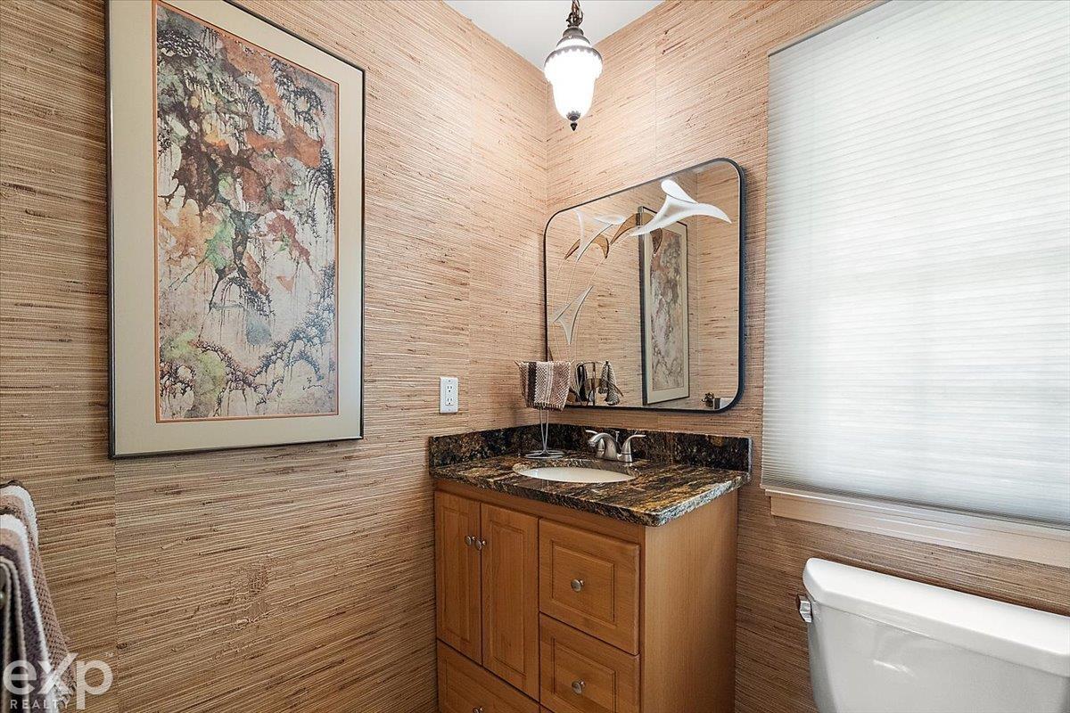 28040 Forestbrook Drive, Farmington Hills, MI, 48334