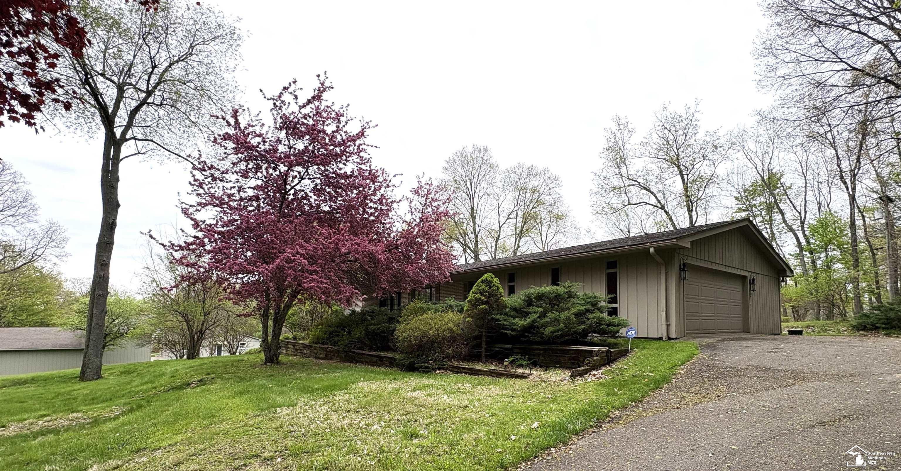 13550 Dunham Road, Hartland, MI, 48353