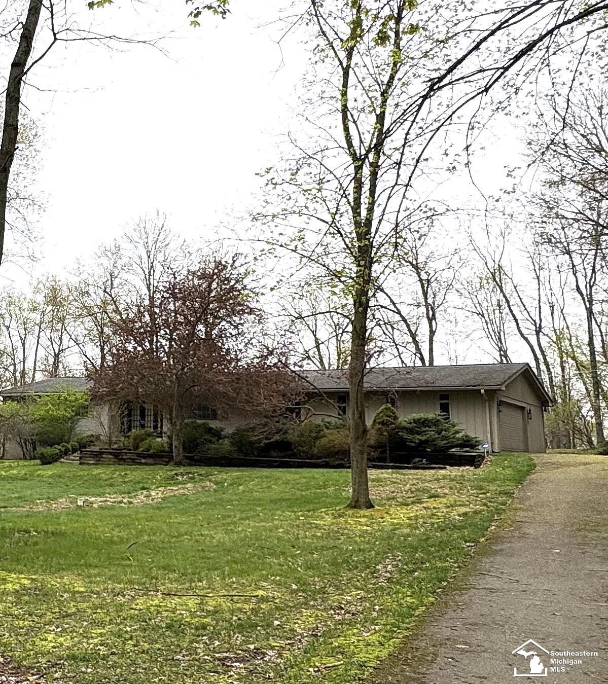13550 Dunham Road, Hartland, MI, 48353