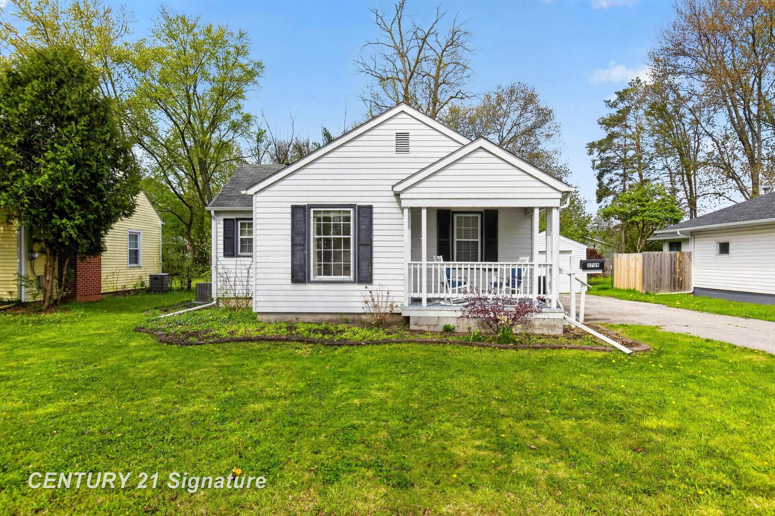 Homes for sale in Midland City Midland, MI | 2709 Jefferson Ave, Midland City Midland, MI 48640 | MLS# 61050206544