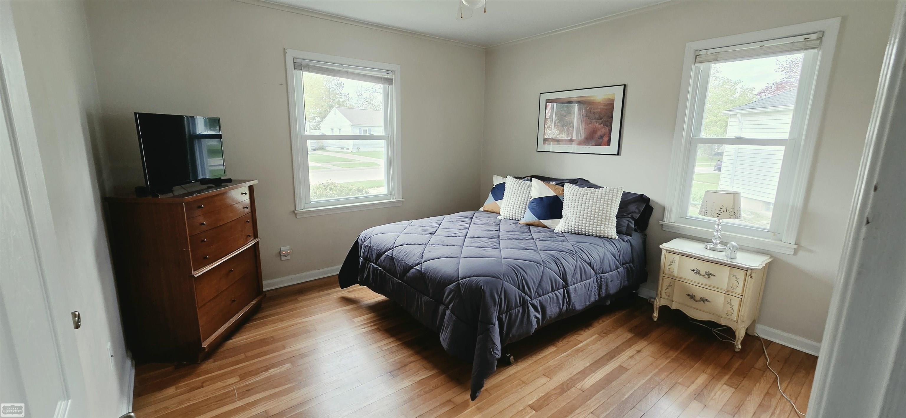 1589 Hampton Drive, Mount Clemens, MI, 48043