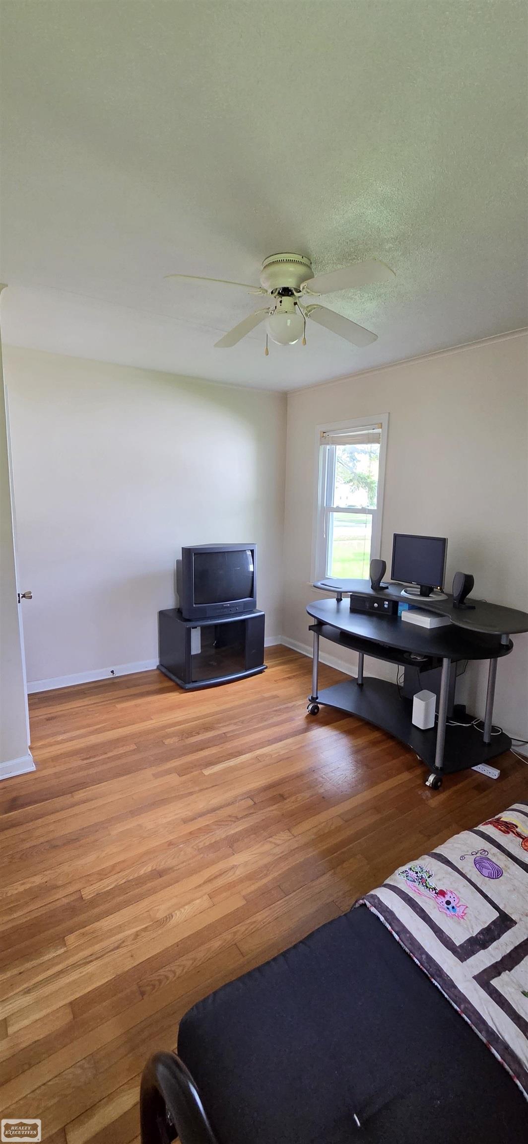 1589 Hampton Drive, Mount Clemens, MI, 48043