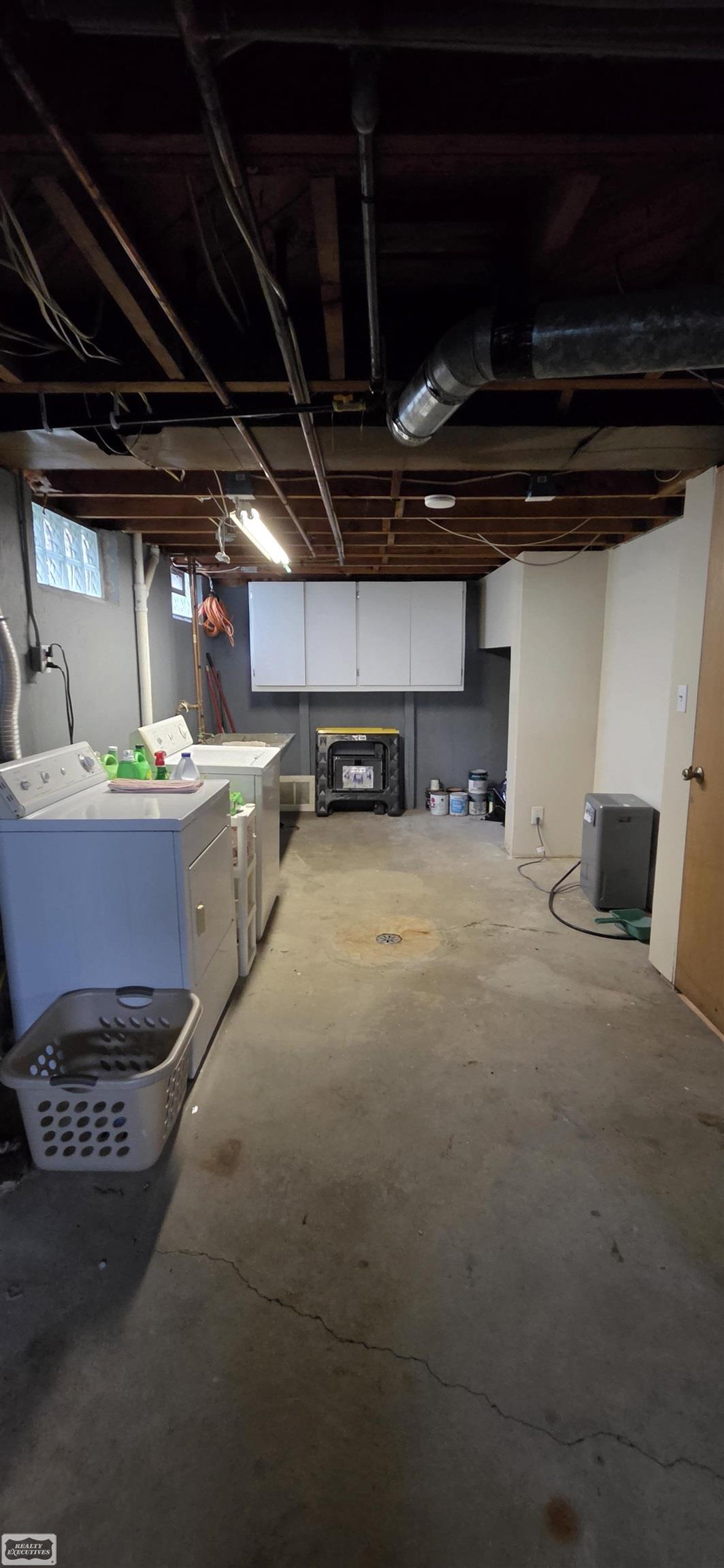 1589 Hampton Drive, Mount Clemens, MI, 48043