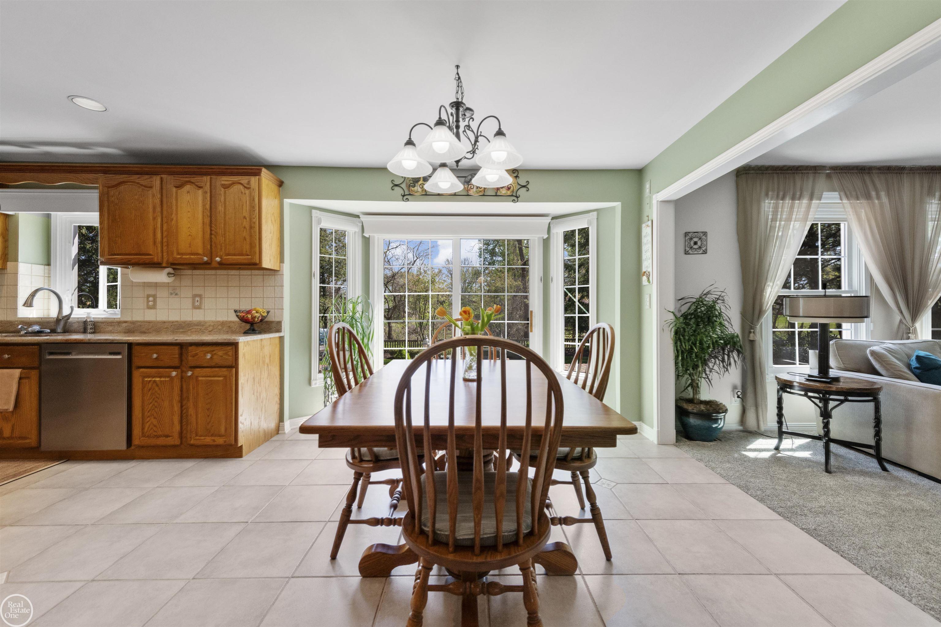 15790 Farmview Court, Fraser, MI, 48026