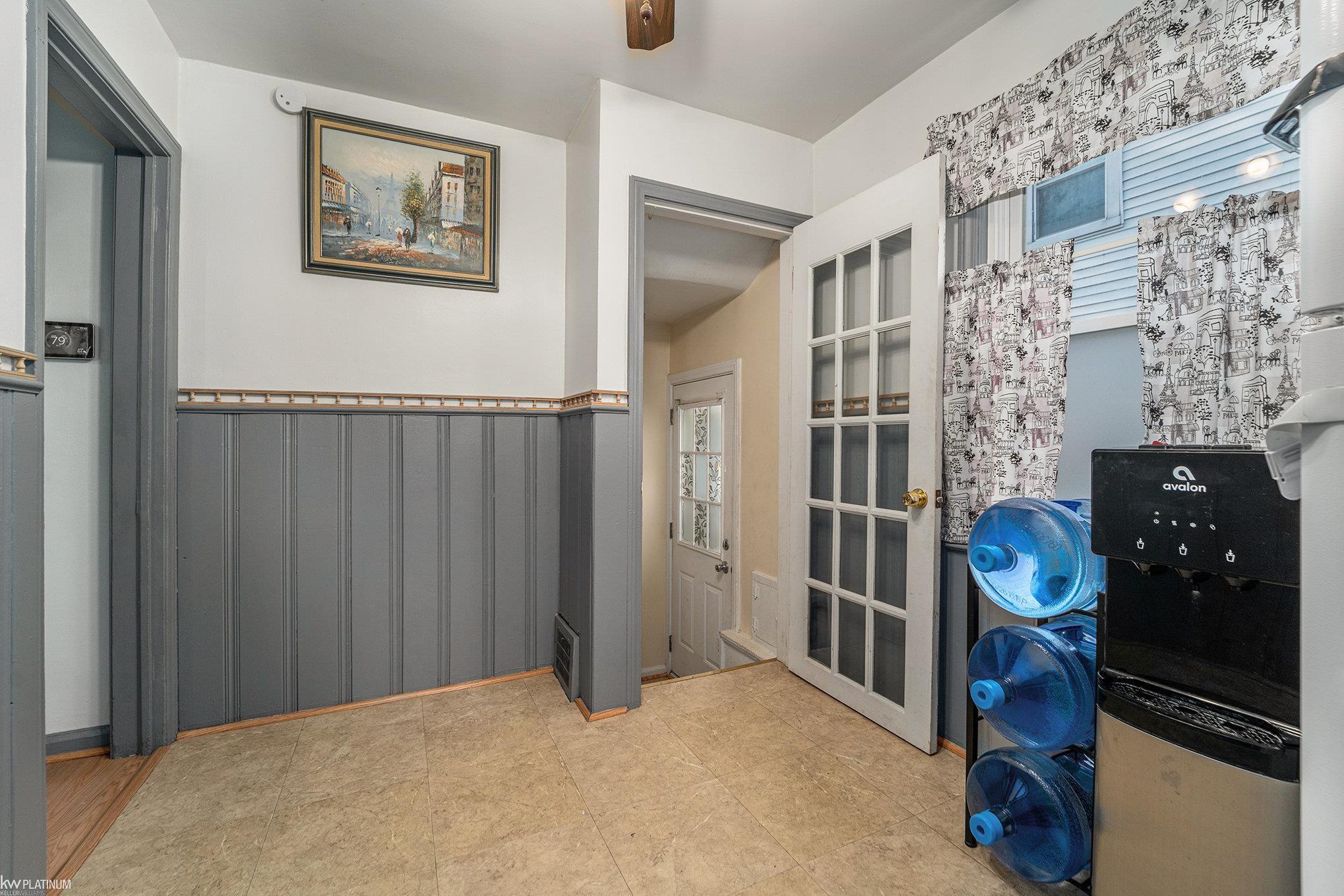 22076 Tuscany Avenue, Eastpointe, MI, 48021