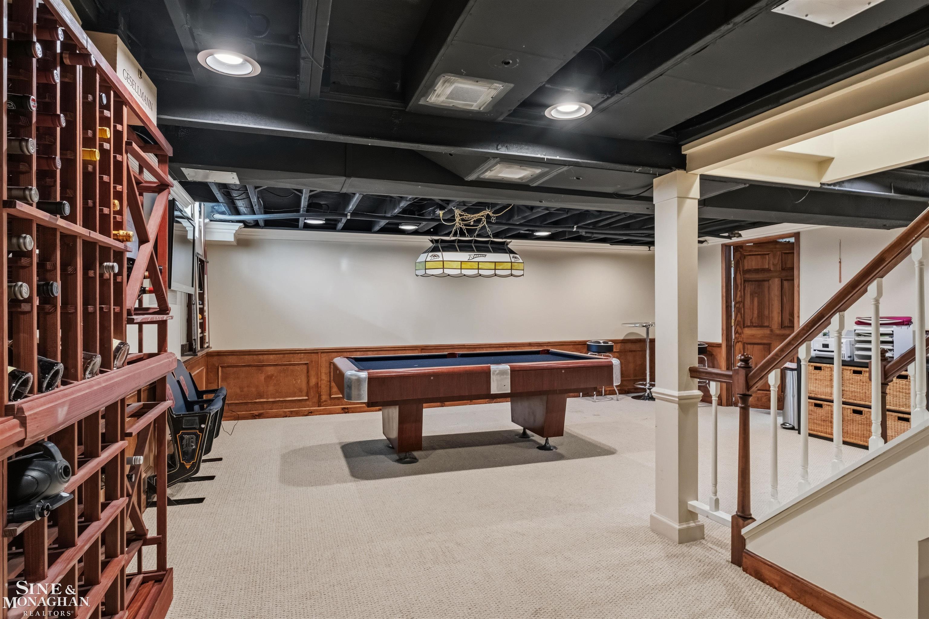 578 Heather Lane, Grosse Pointe Woods, MI, 48236