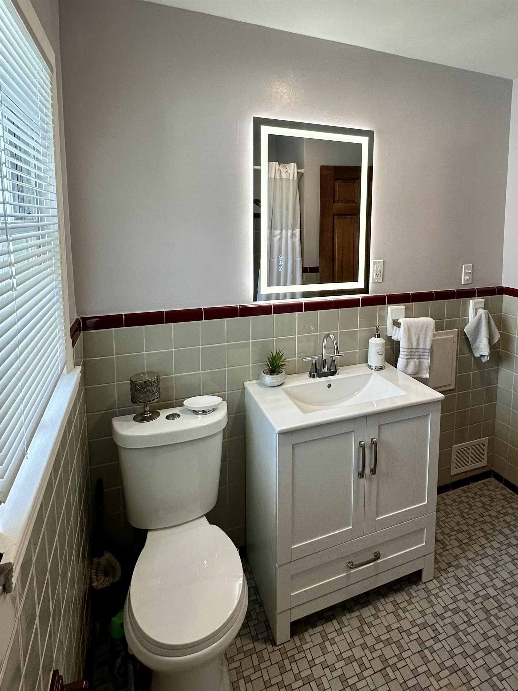 1802 Greenbrook Lane, Flint, MI, 48507