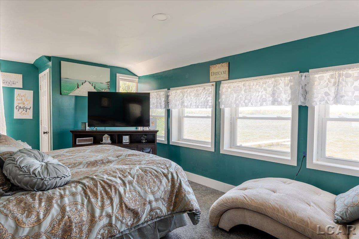 1398 Lakeshore Drive, Brooklyn, MI, 49230