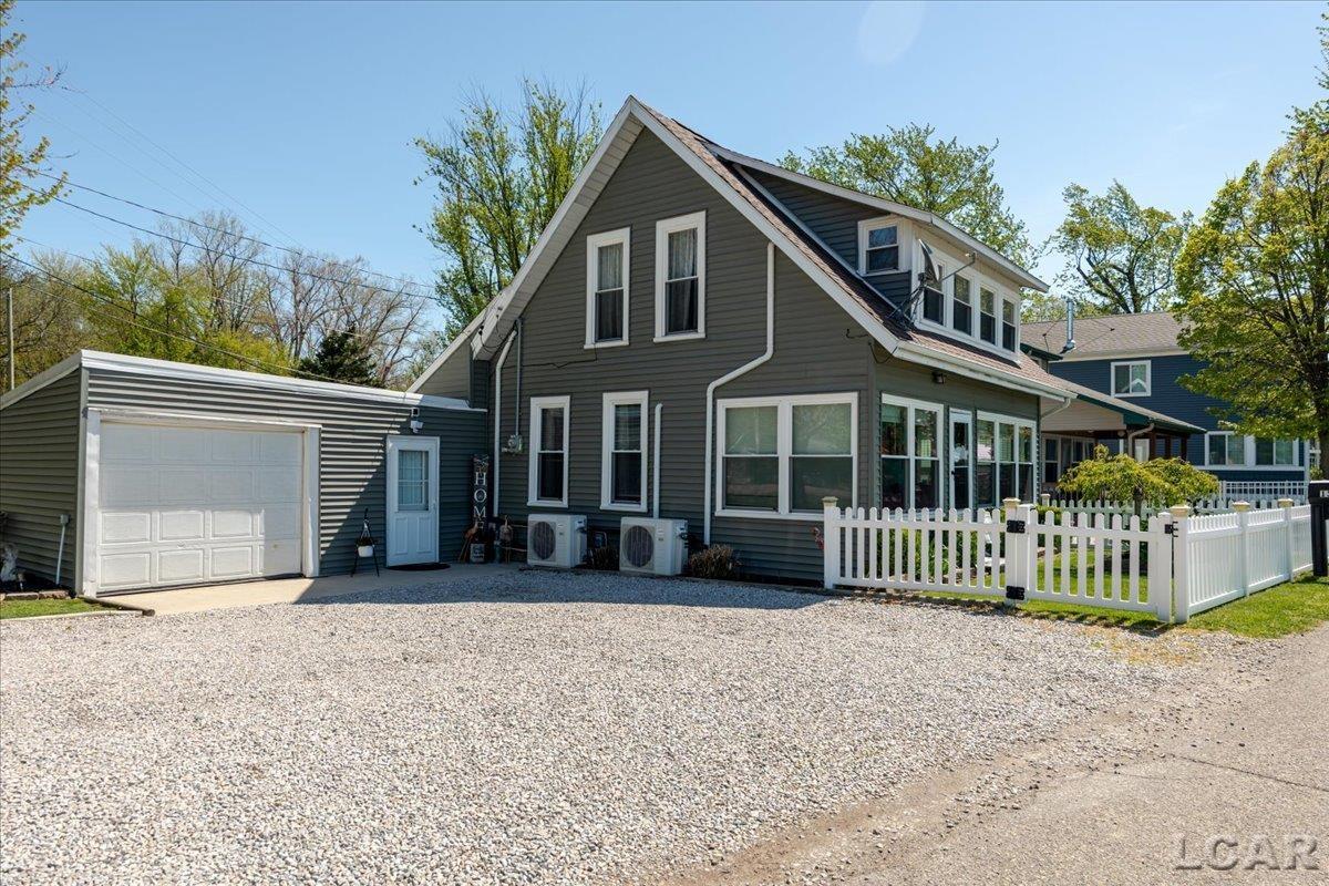 1398 Lakeshore Drive, Brooklyn, MI, 49230