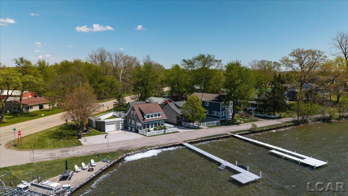 1398 Lakeshore Drive, Brooklyn, MI, 49230