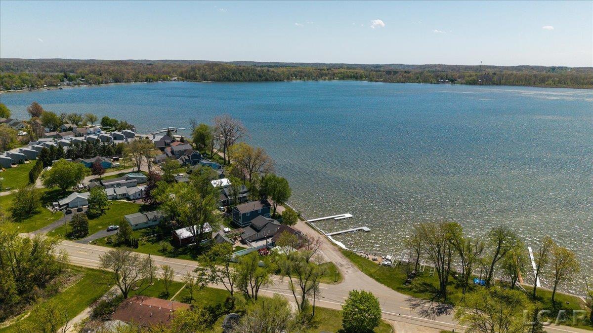 1398 Lakeshore Drive, Brooklyn, MI, 49230