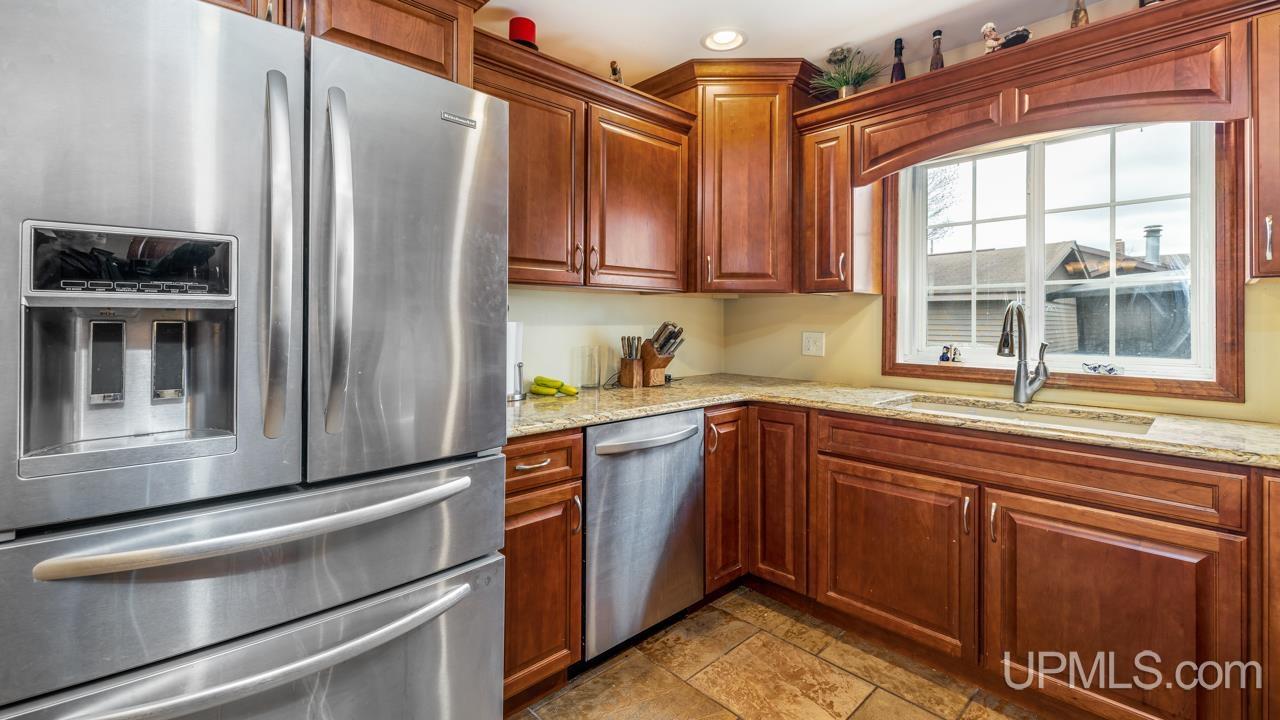 3630 Lincoln Avenue, Quinnesec, MI, 49876