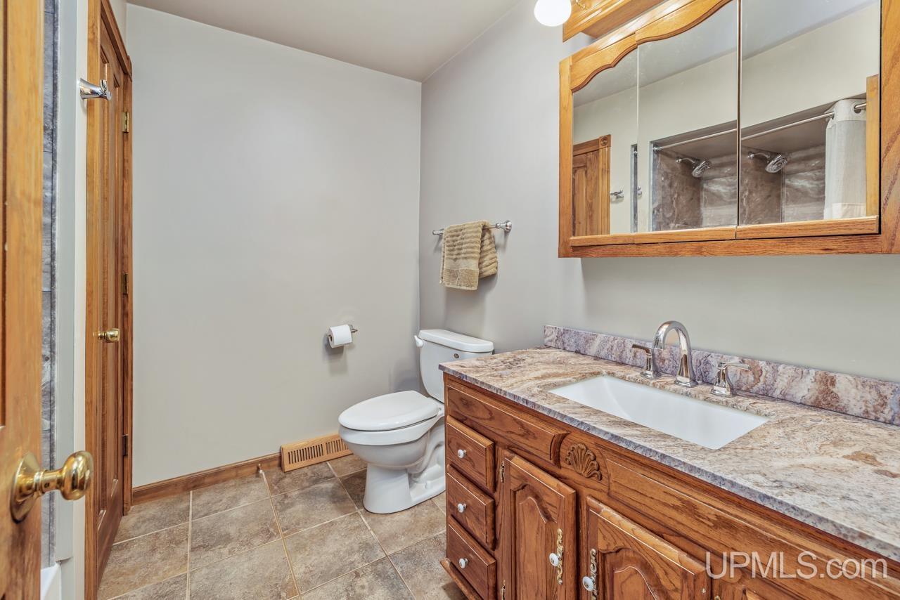 3630 Lincoln Avenue, Quinnesec, MI, 49876