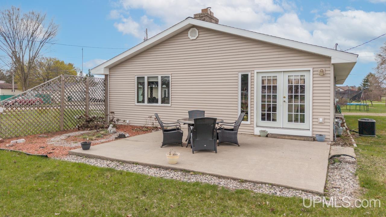 3630 Lincoln Avenue, Quinnesec, MI, 49876