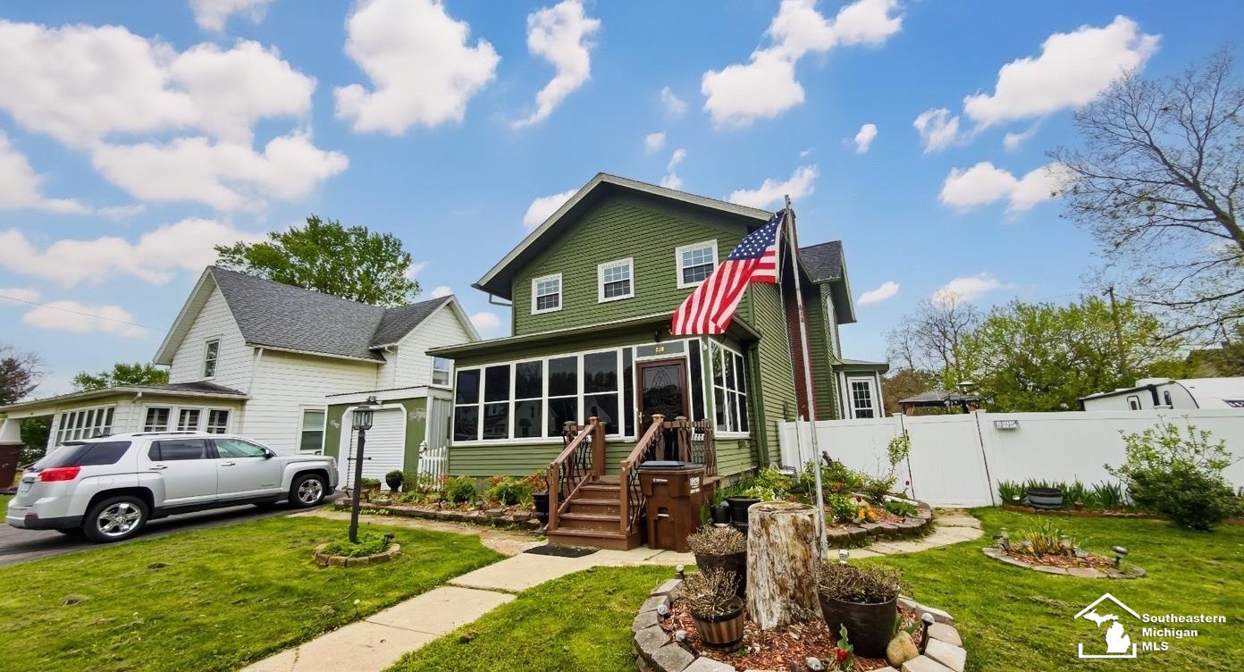 230 E Center Street, Petersburg, MI, 49270