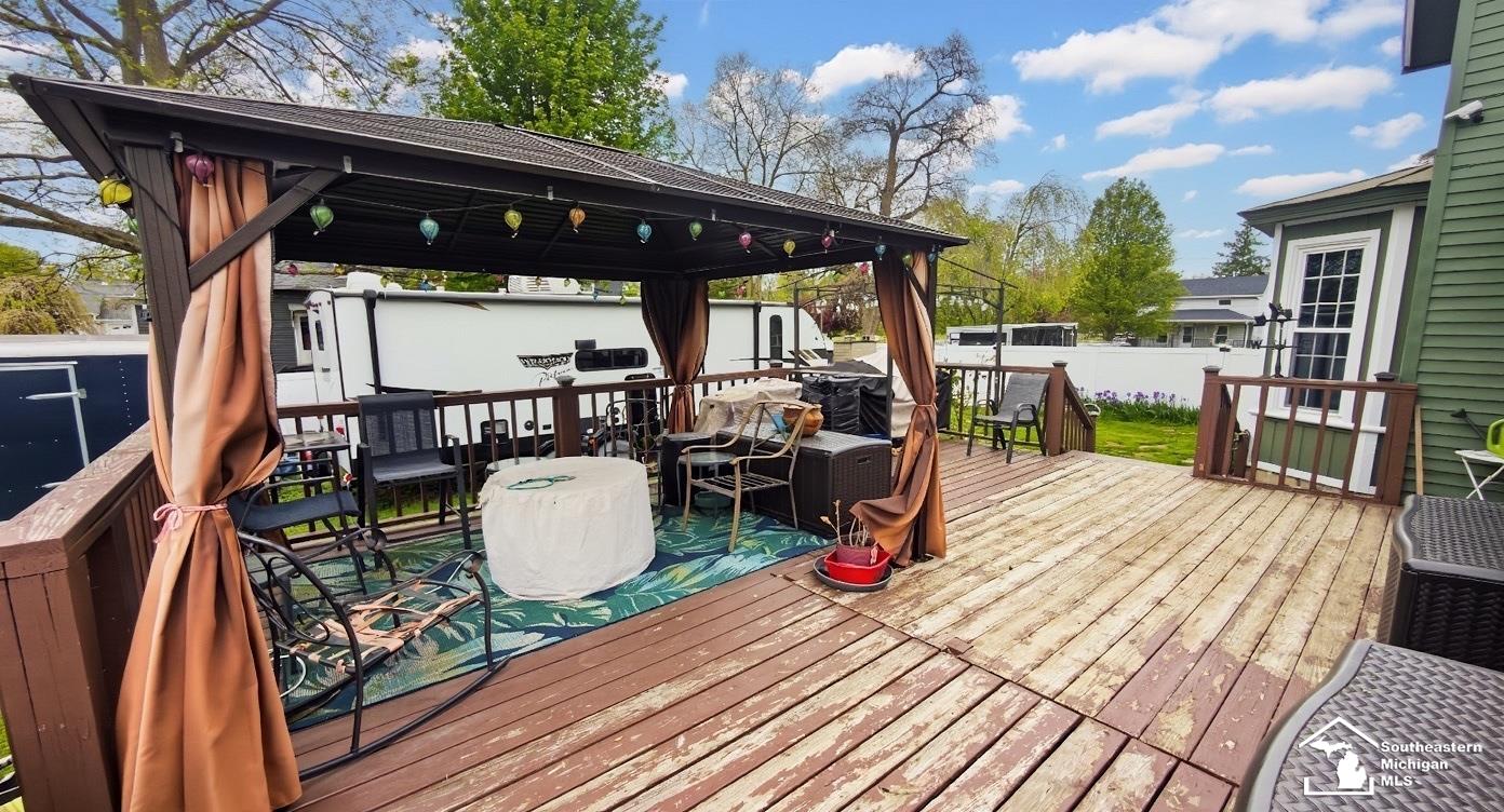 230 E Center Street, Petersburg, MI, 49270