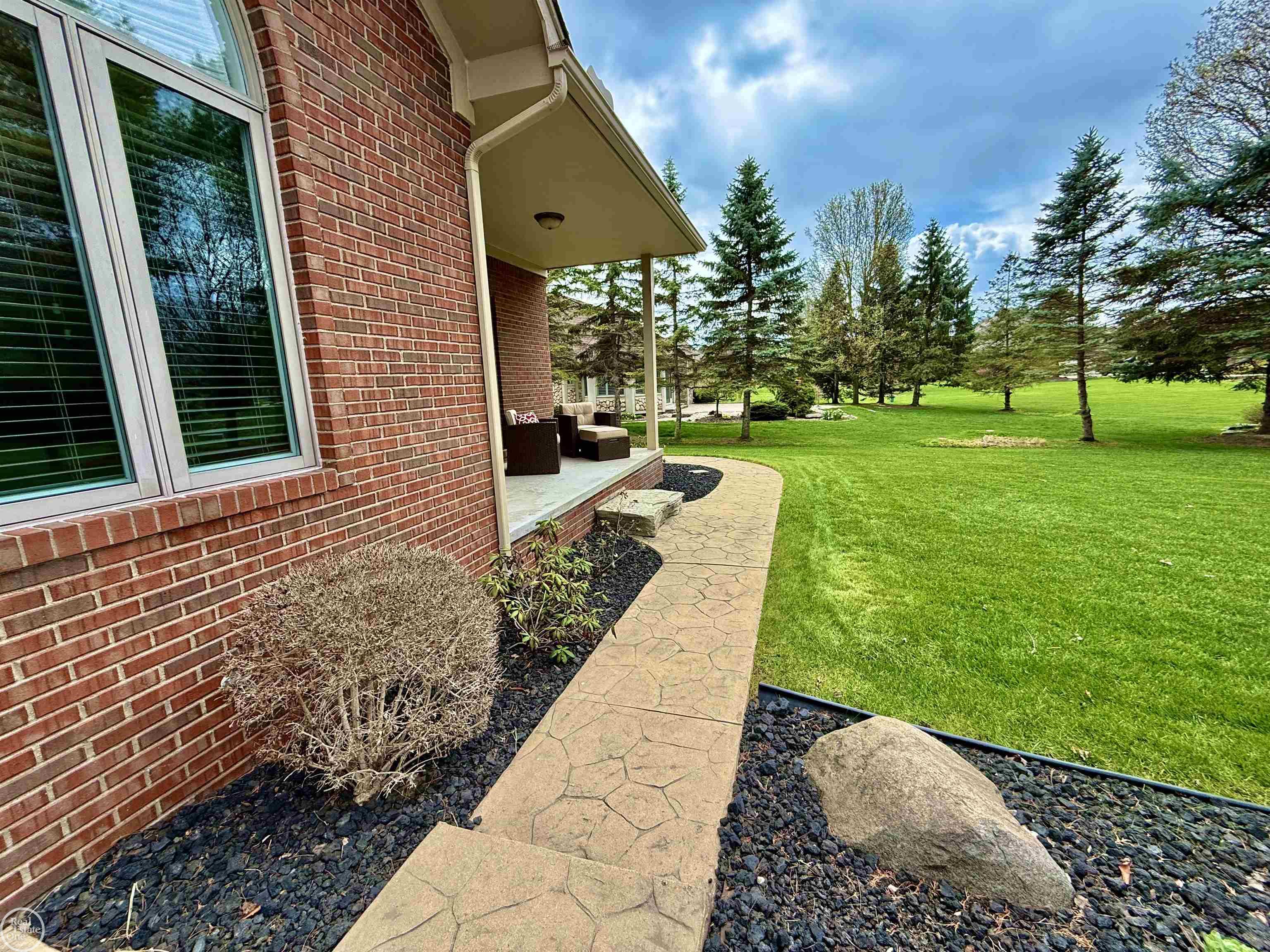 54959 Danielle Street, New Baltimore, MI, 48047