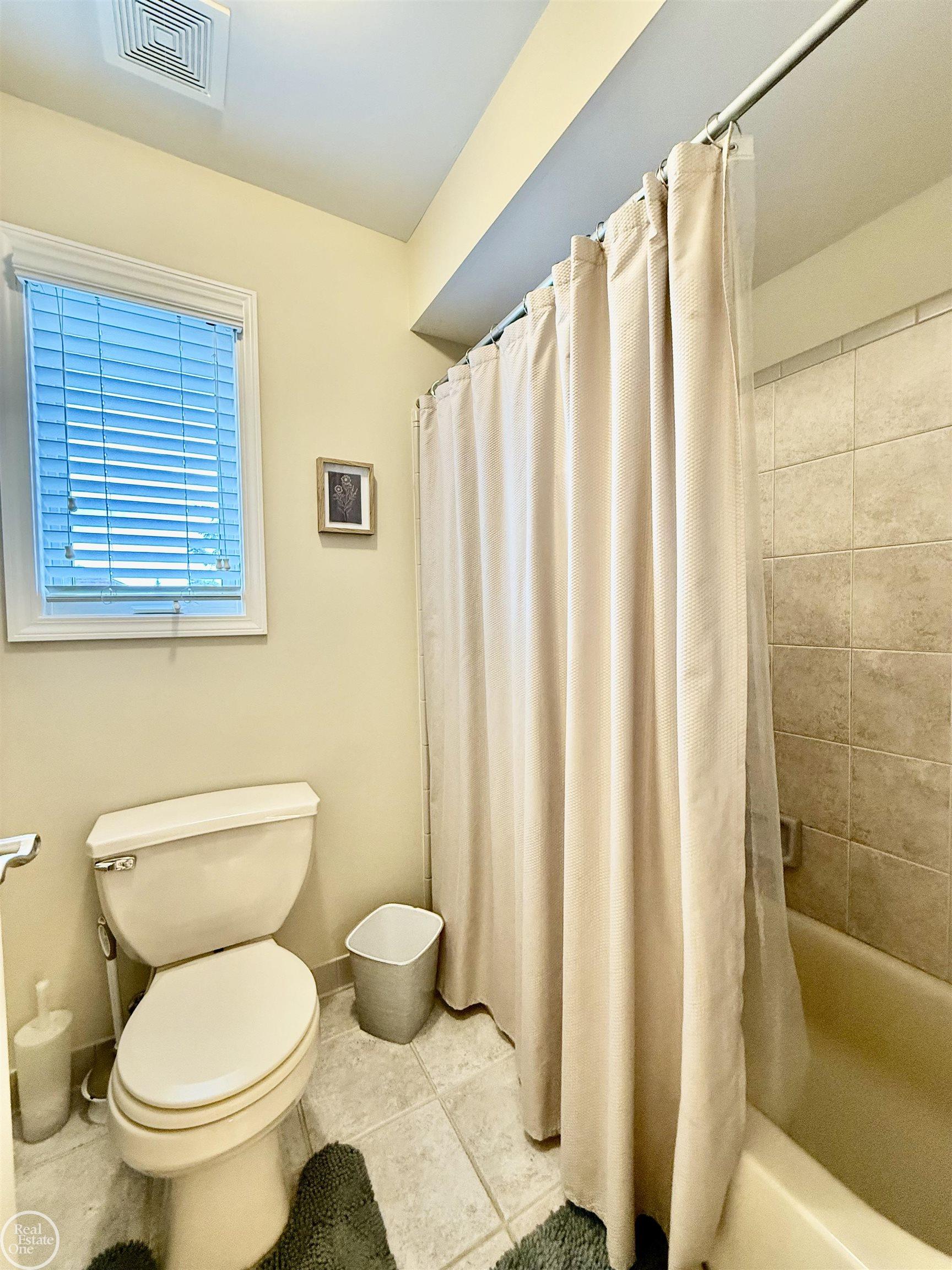 54959 Danielle Street, New Baltimore, MI, 48047