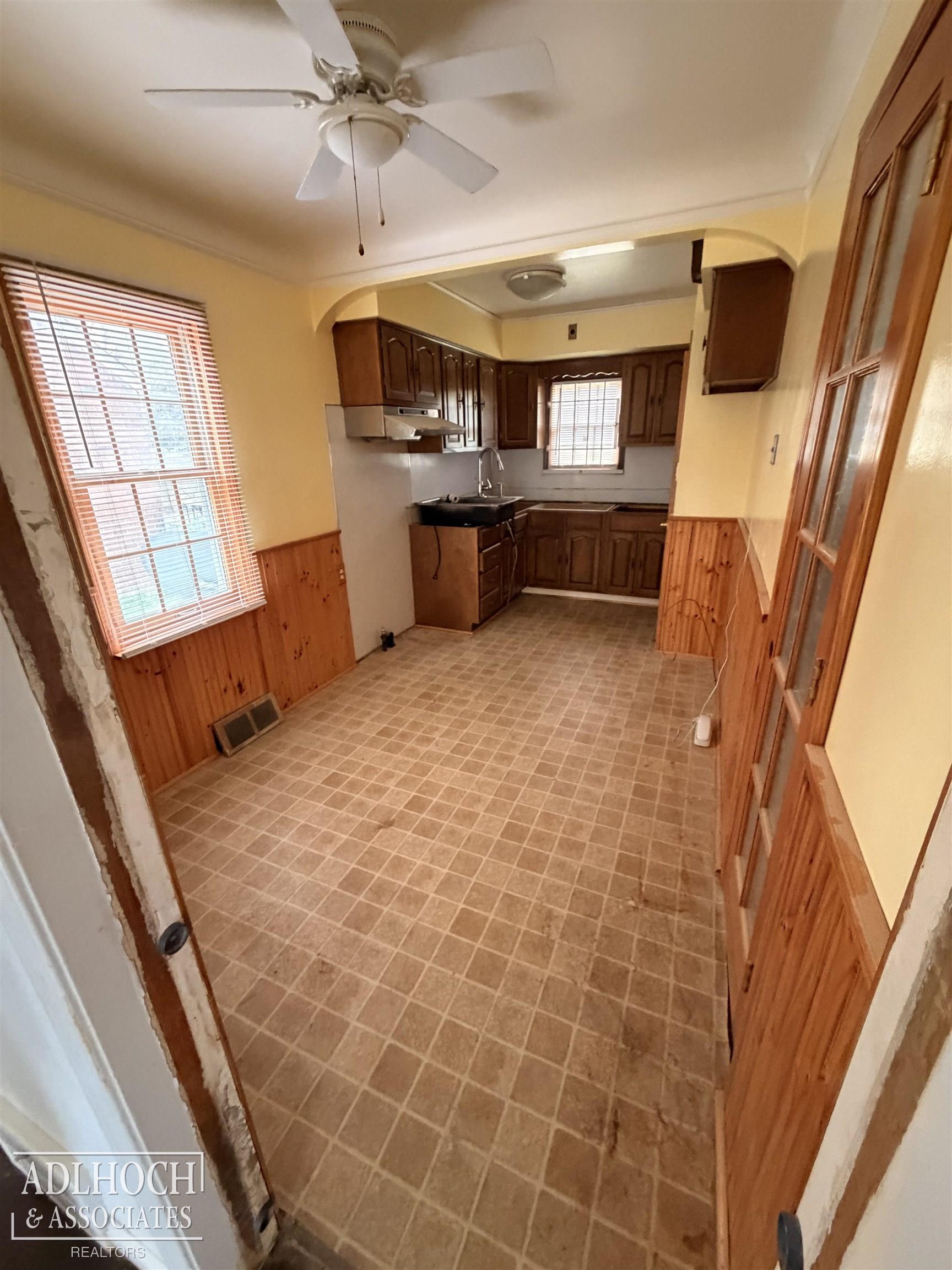5309 University