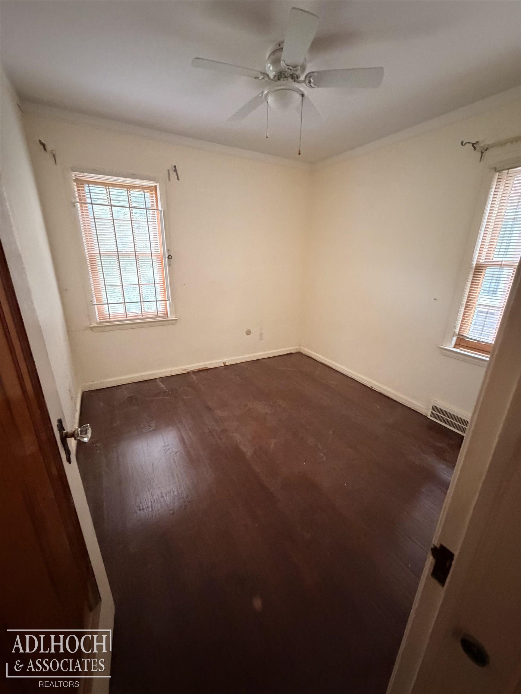 5309 University