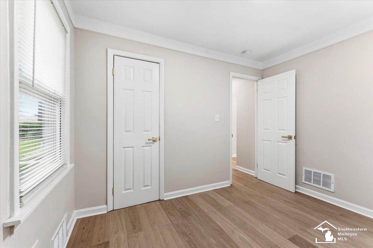 6810 Robinson Street, Allen Park, MI, 48101