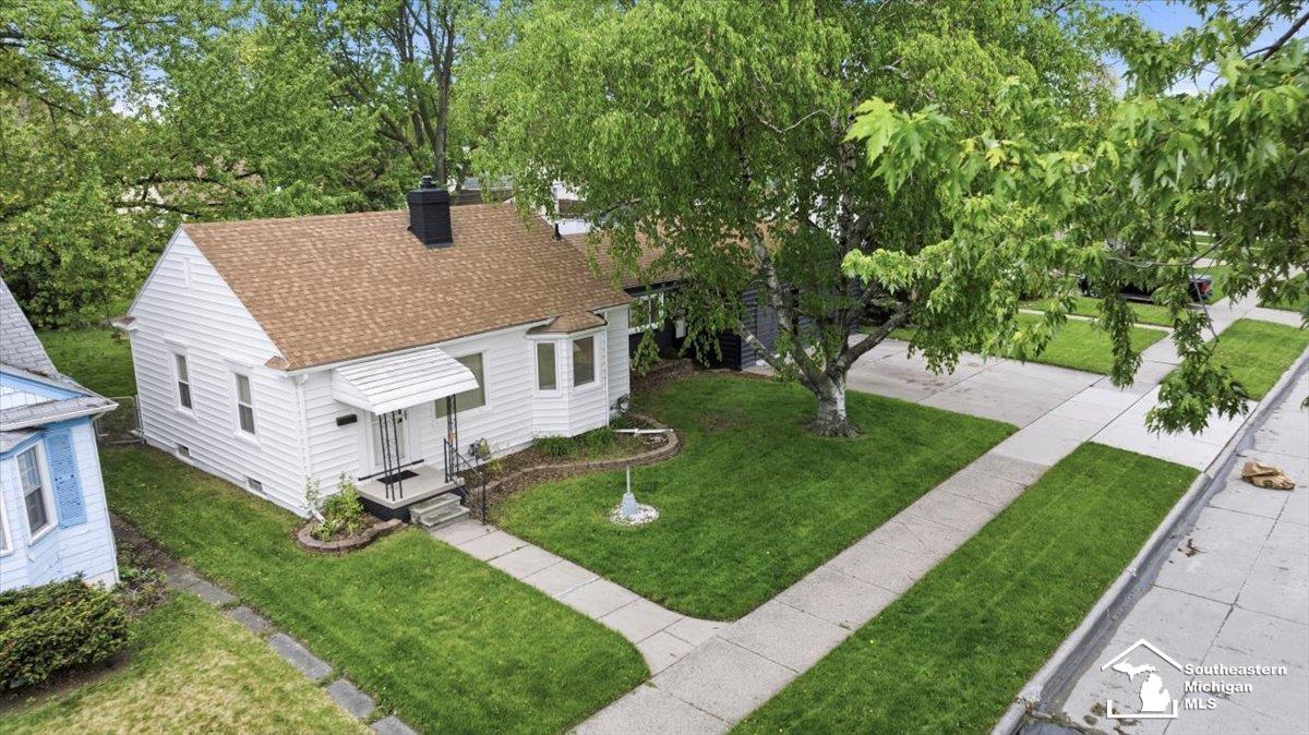 6810 Robinson Street, Allen Park, MI, 48101