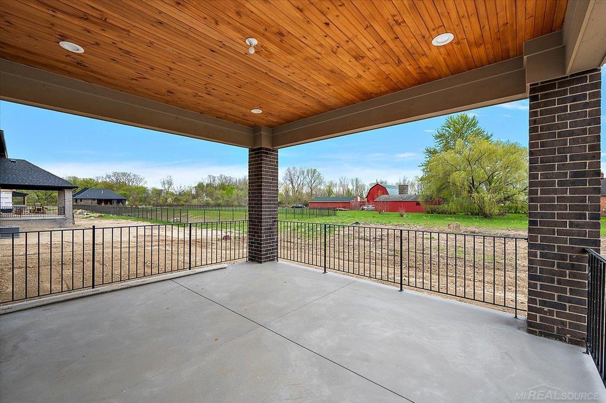 18764 Via Firenze Drive, Macomb, MI, 48044
