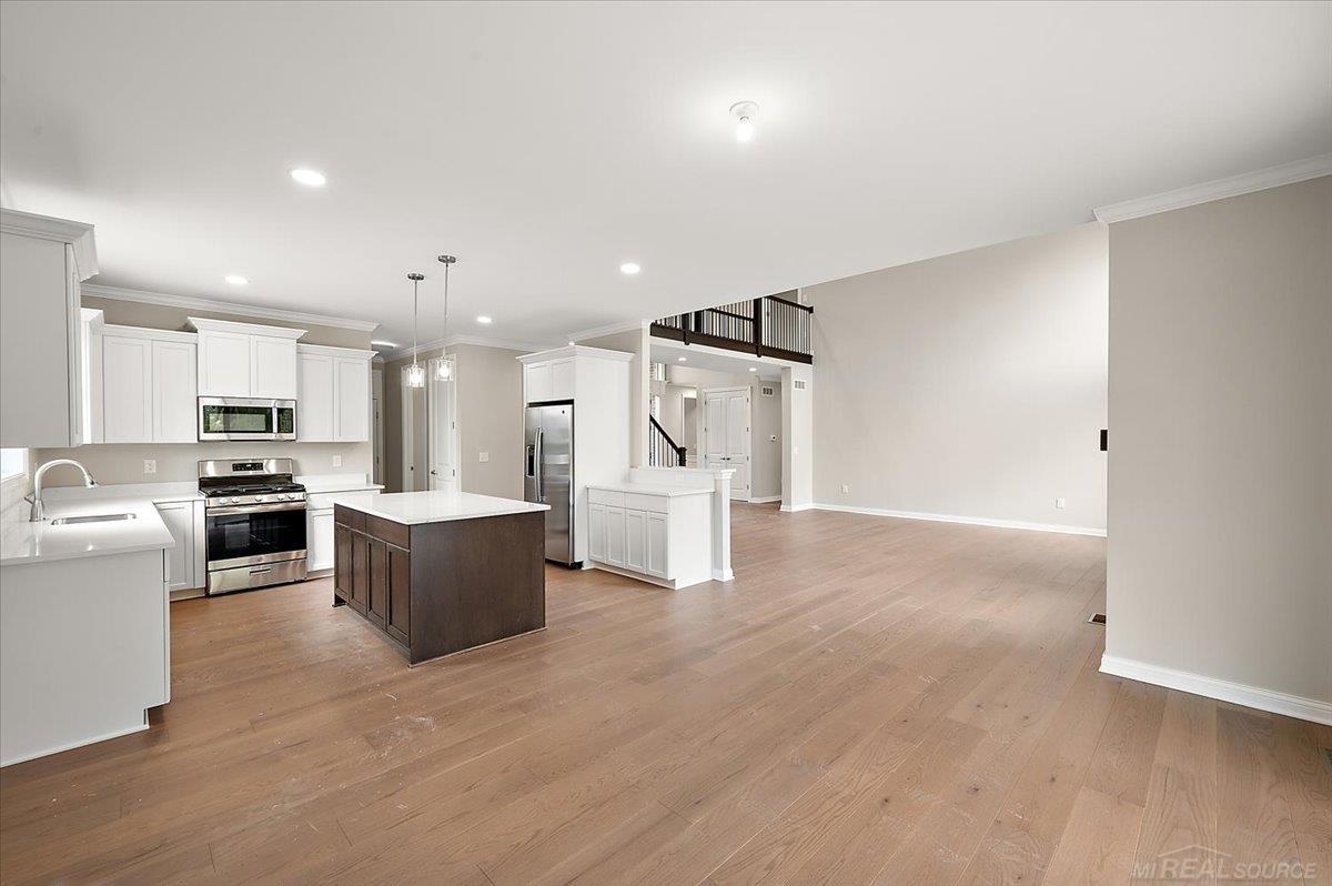 18764 Via Firenze Drive, Macomb, MI, 48044
