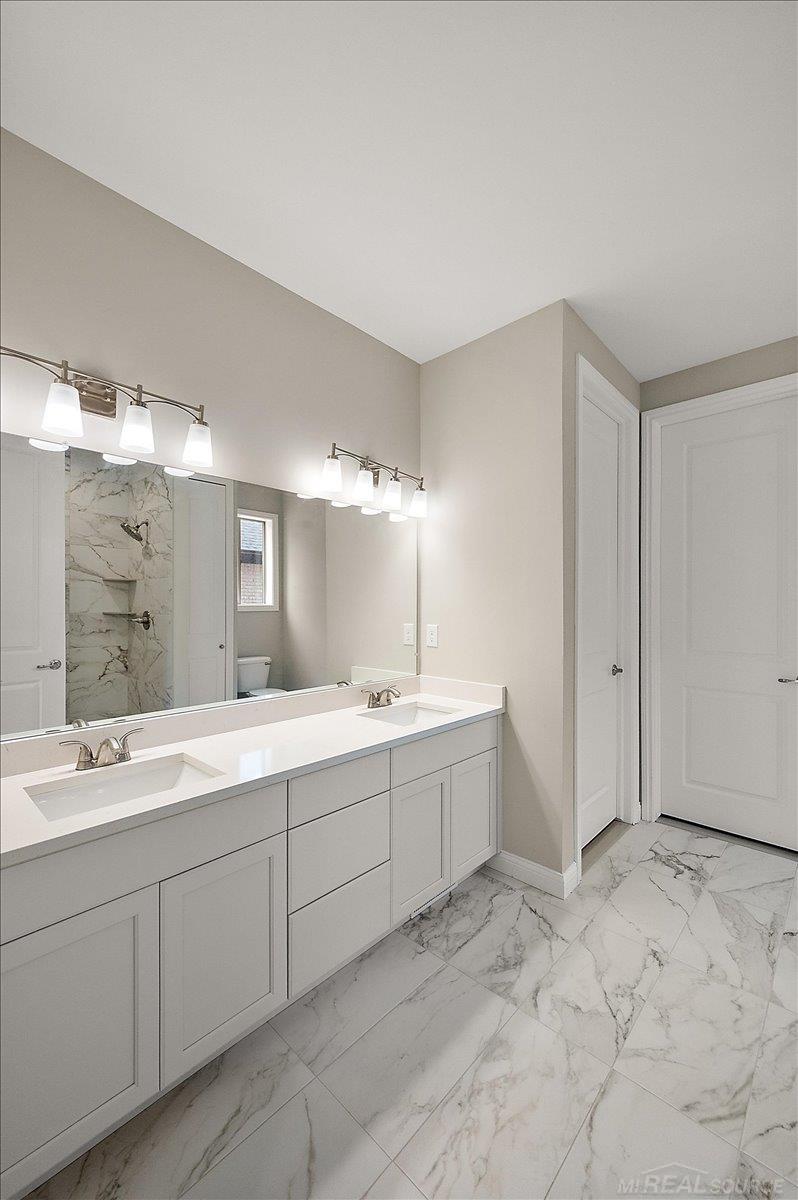 18764 Via Firenze Drive, Macomb, MI, 48044