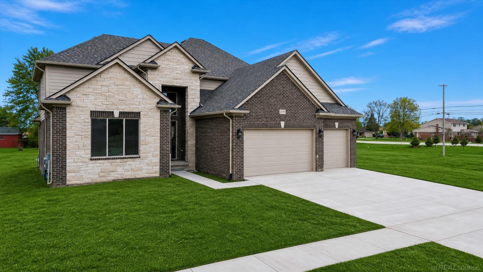 18764 Via Firenze Drive, Macomb, MI, 48044