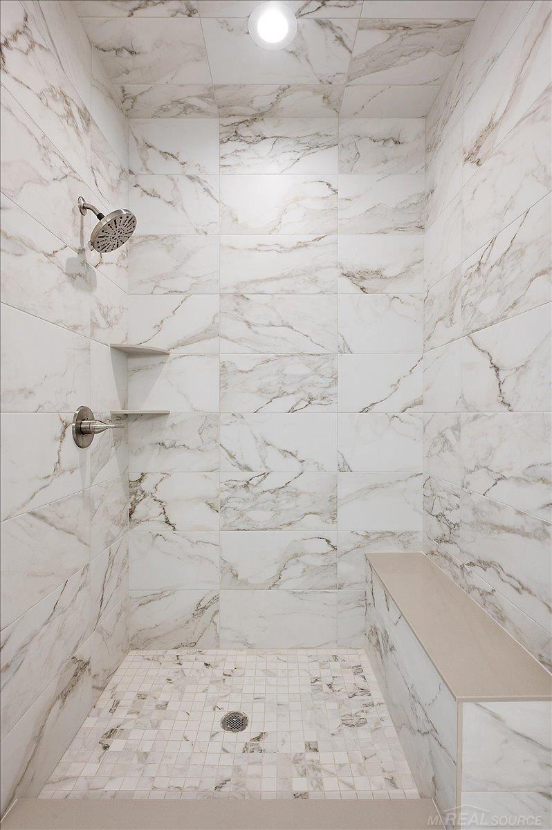 18764 Via Firenze Drive, Macomb, MI, 48044