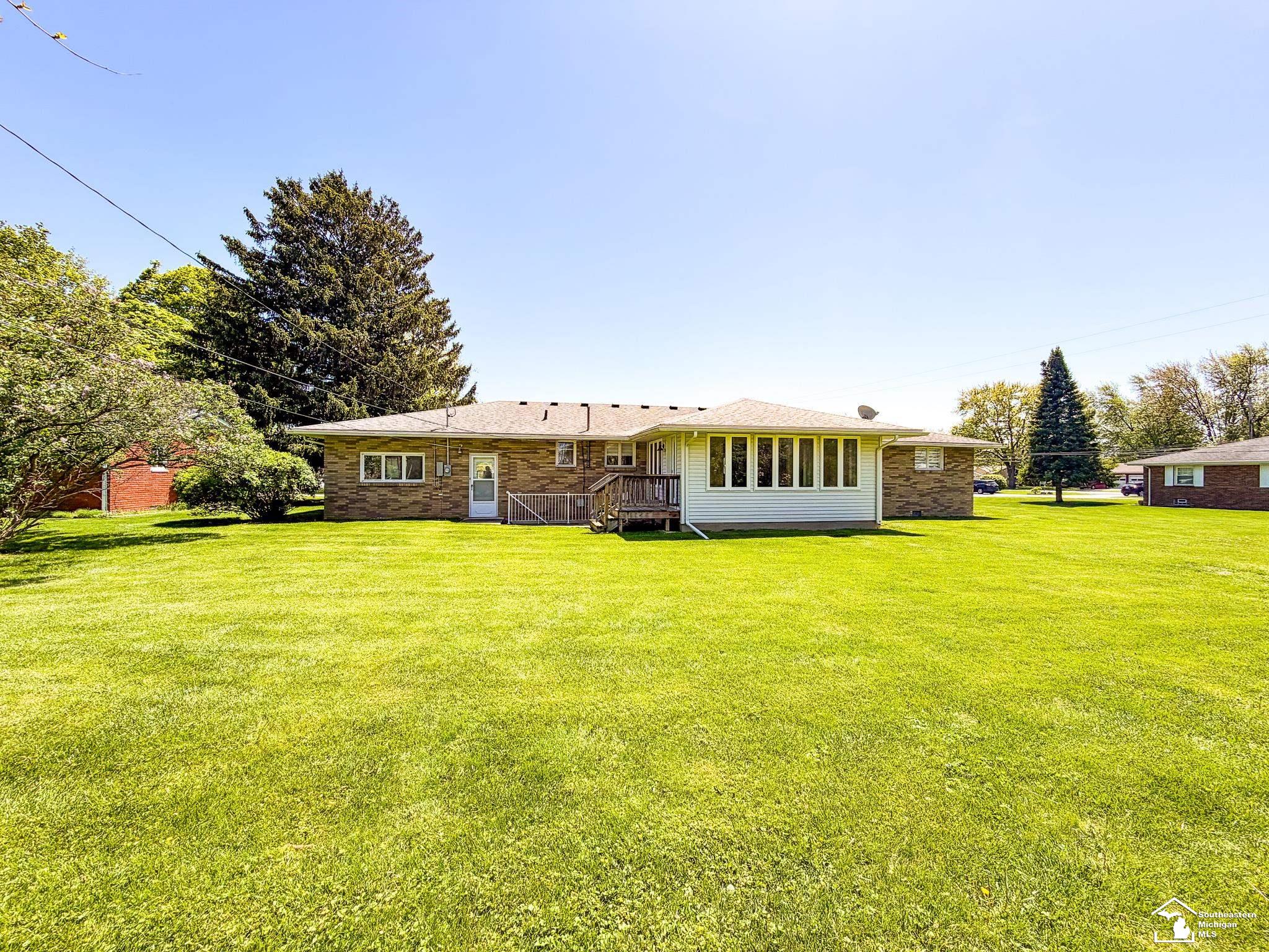 14929 Nobil Drive, Monroe, MI, 48161