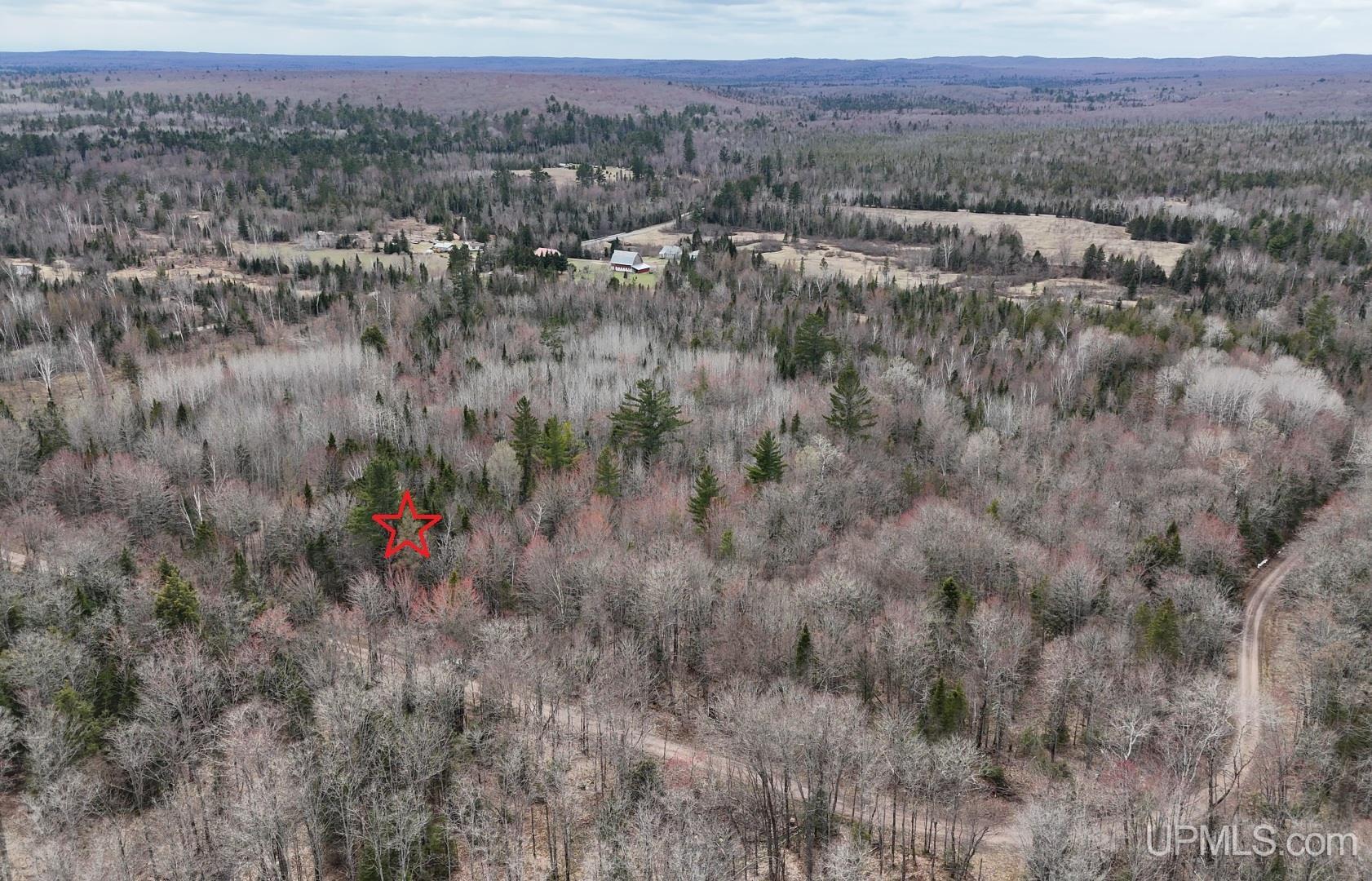 37373 Crooked Road, Chassell, MI, 49916
