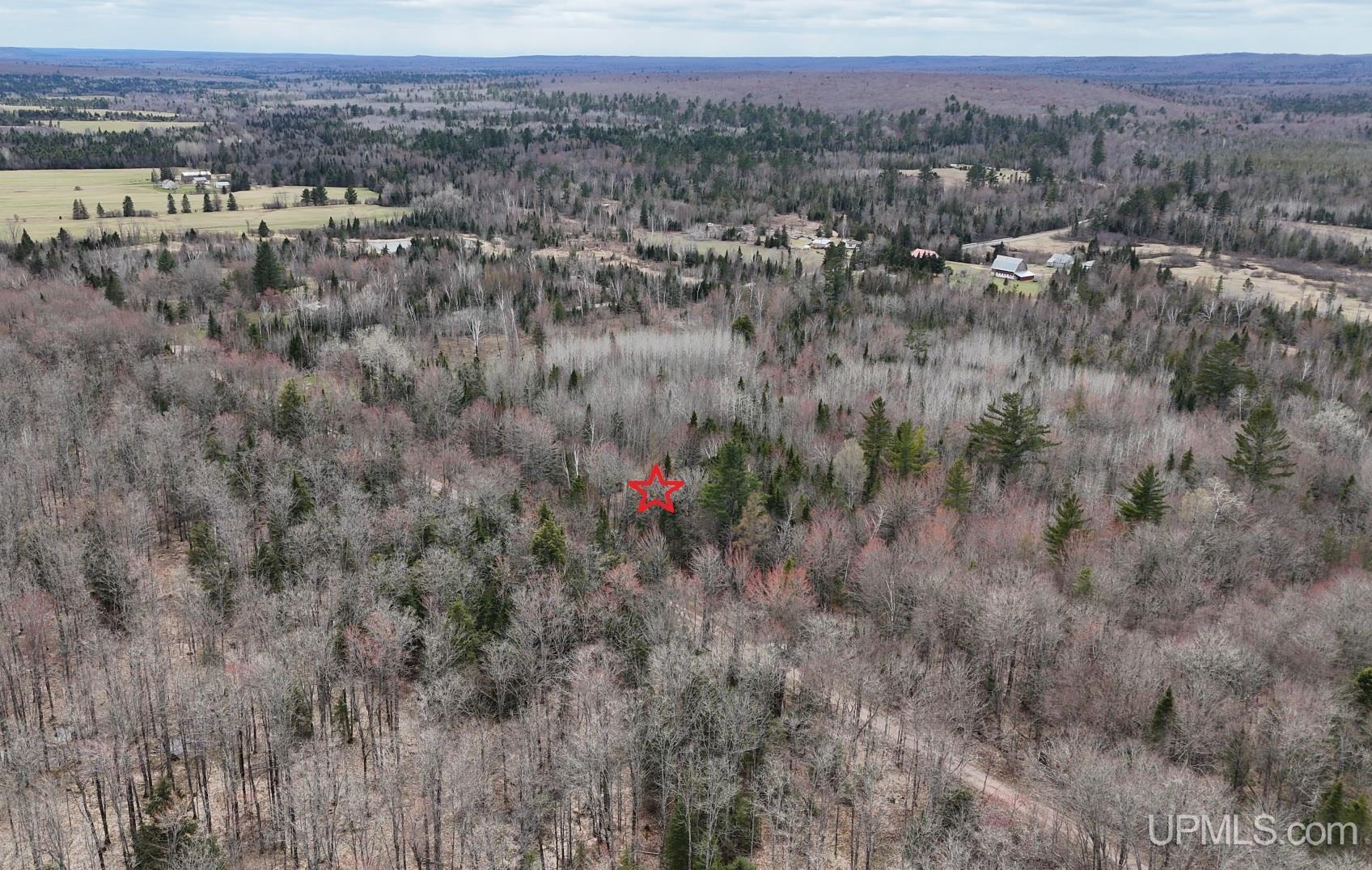 37373 Crooked Road, Chassell, MI, 49916