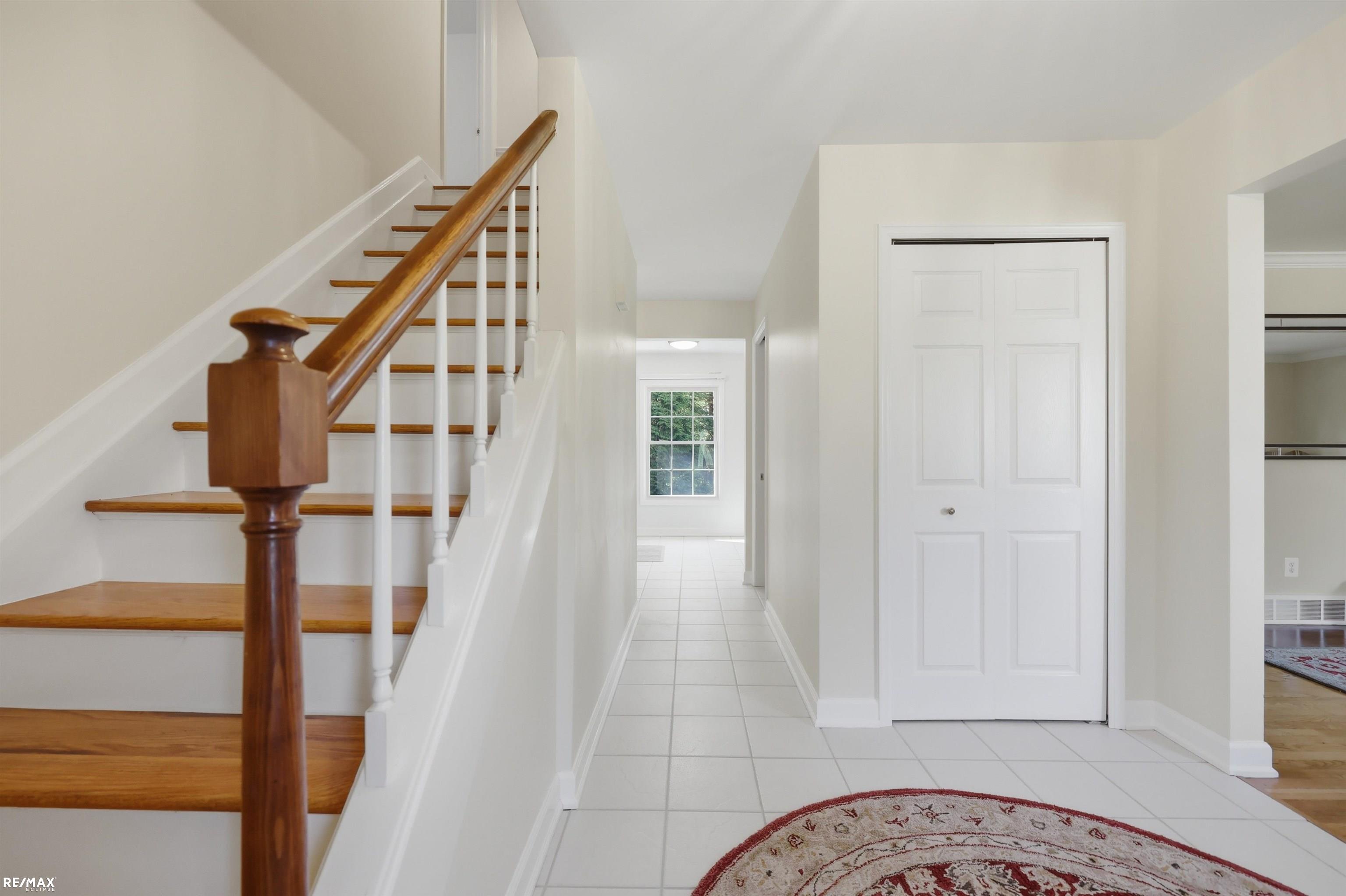 938 Candlestick Court, Bloomfield Twp, MI, 48304