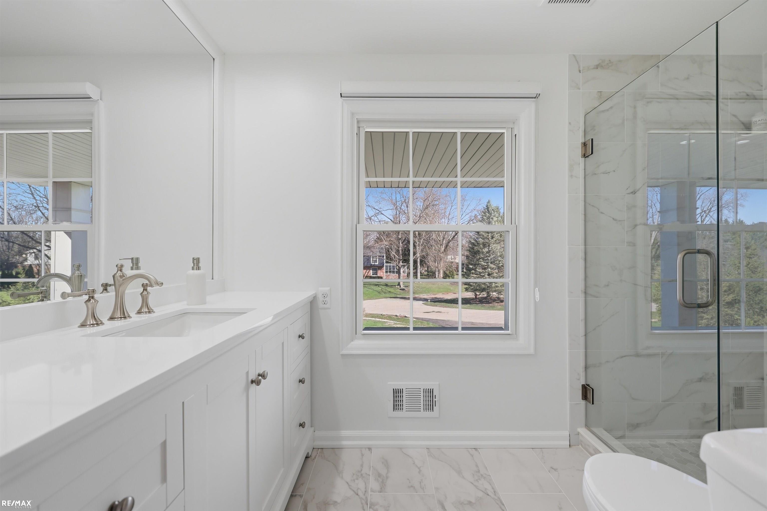 938 Candlestick Court, Bloomfield Twp, MI, 48304