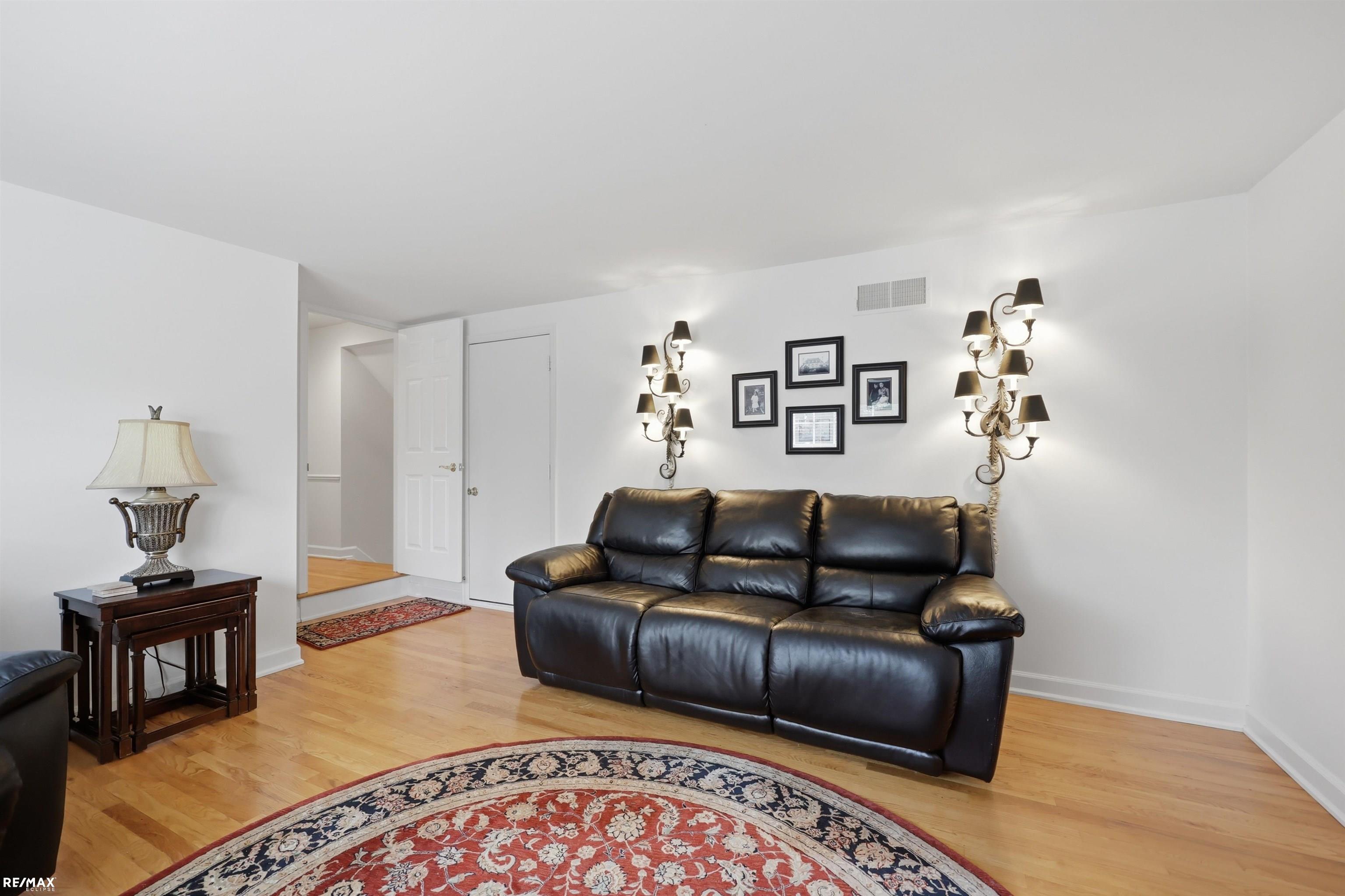 938 Candlestick Court, Bloomfield Twp, MI, 48304
