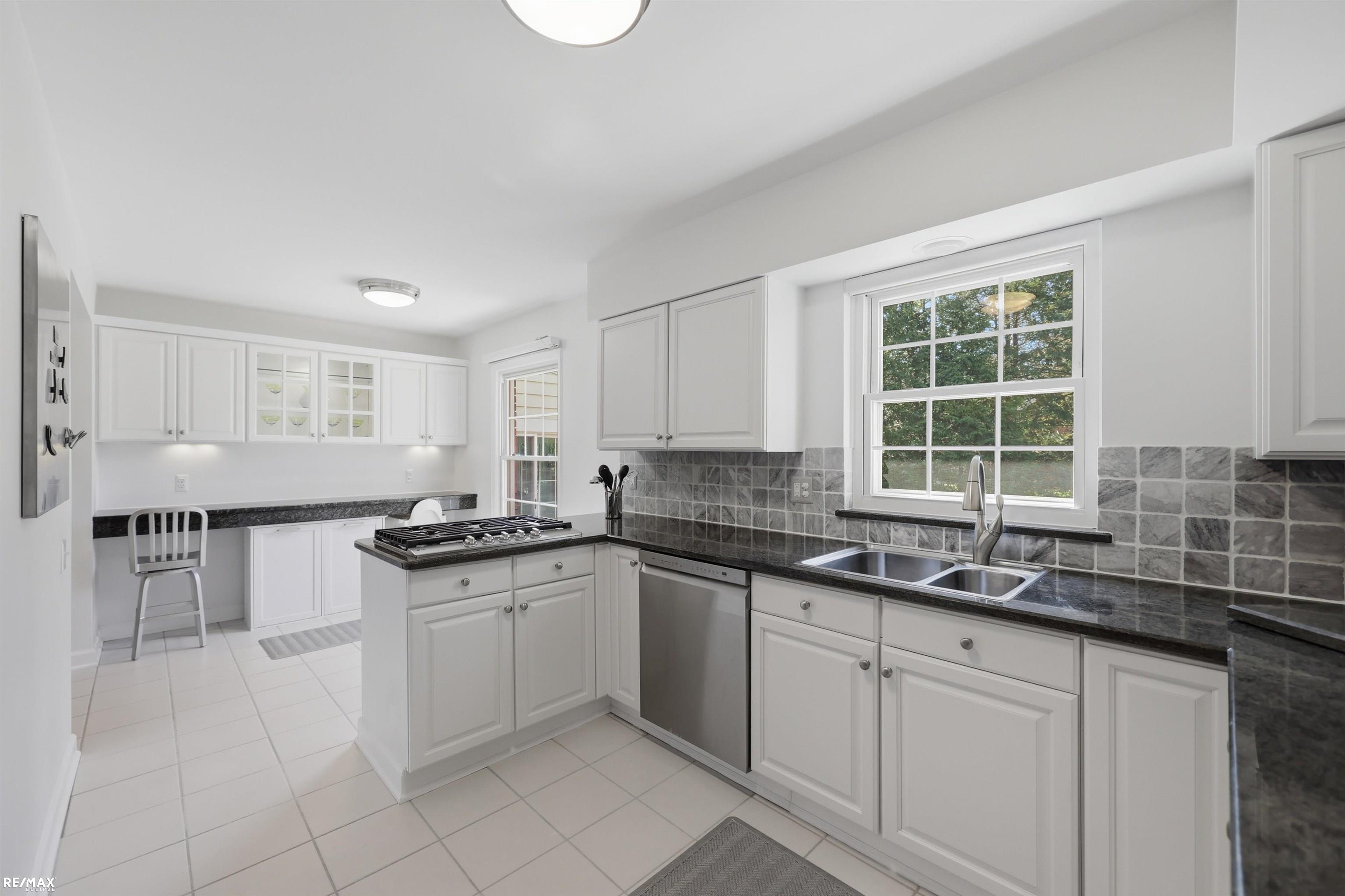 938 Candlestick Court, Bloomfield Twp, MI, 48304
