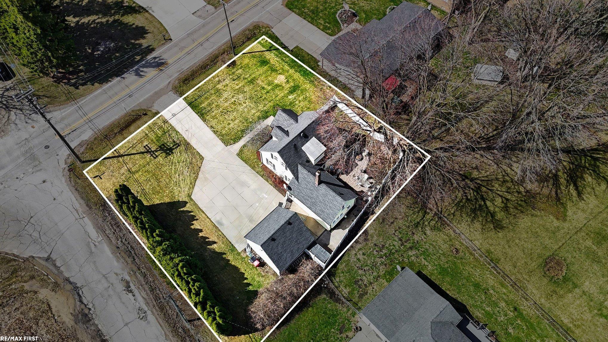 37810 Lanse Creuse Street, Harrison Twp, MI, 48045
