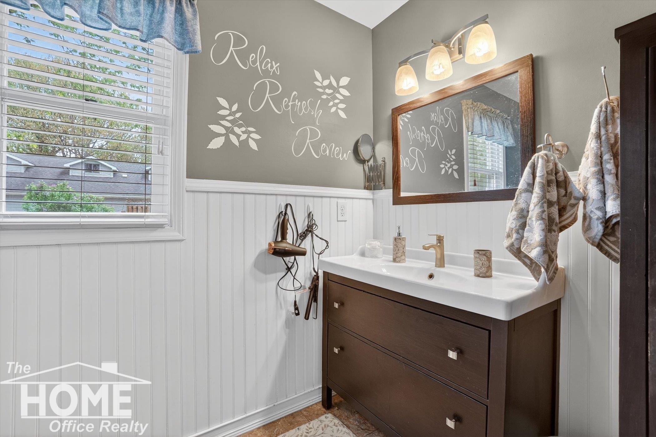 1820 Ketegawn Road, Owosso, MI, 48867