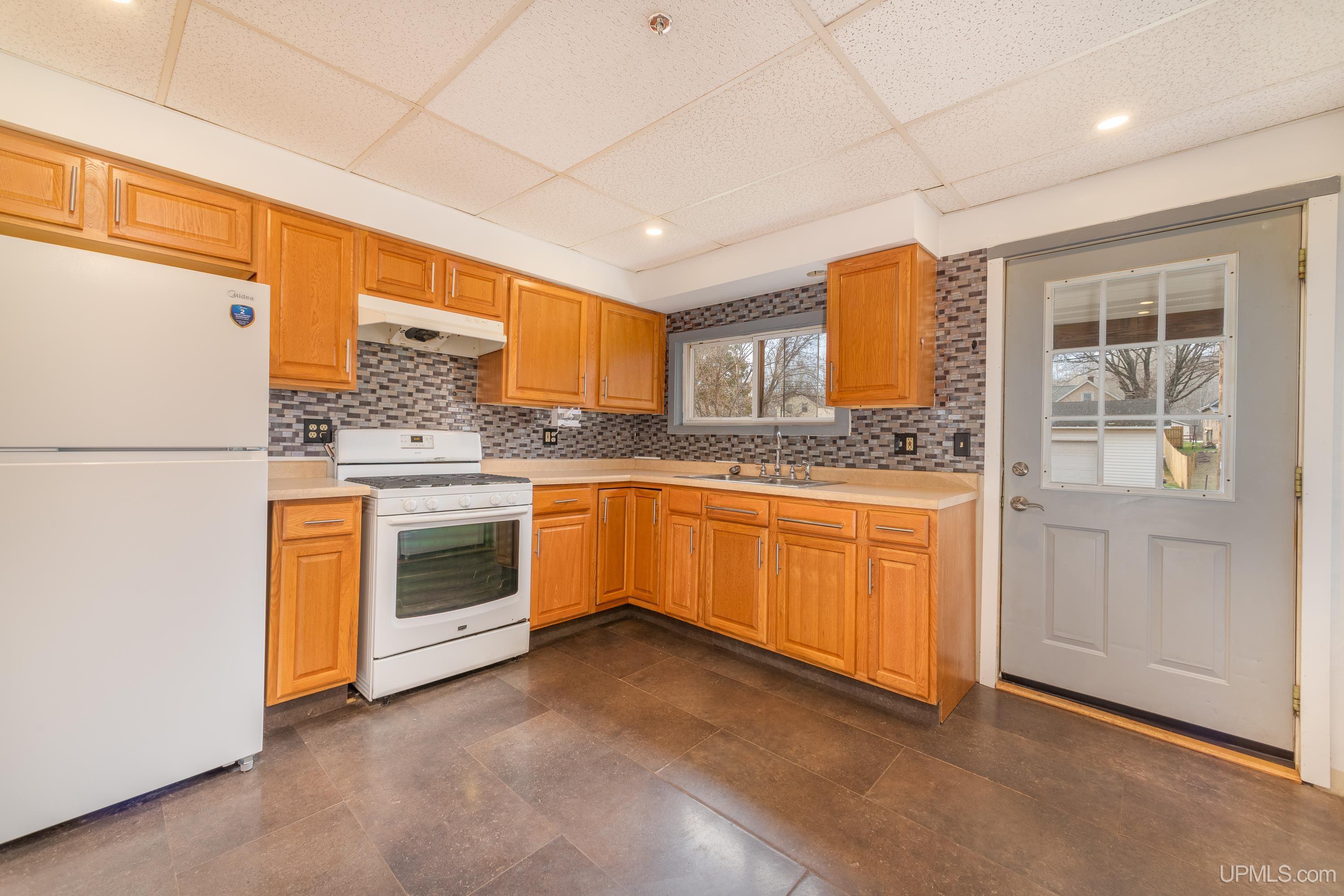 MLS 50206689 Large photo number 2 