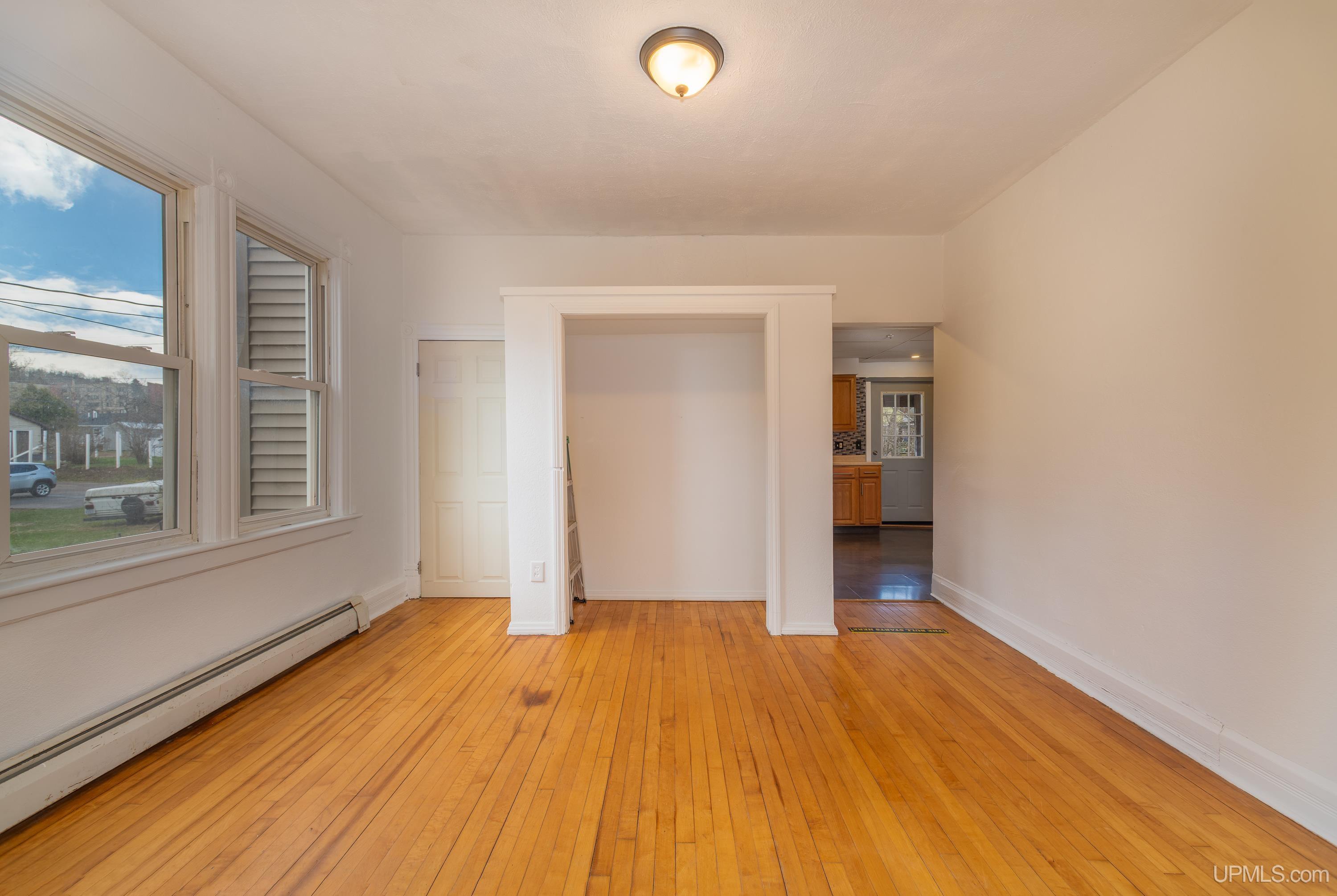 MLS 50206689 Large photo number 3 