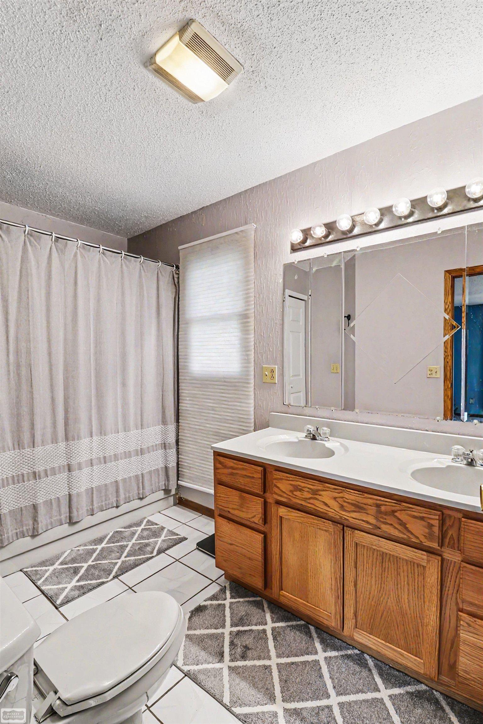 8978 Hidden Lake Drive, Howell, MI, 48855
