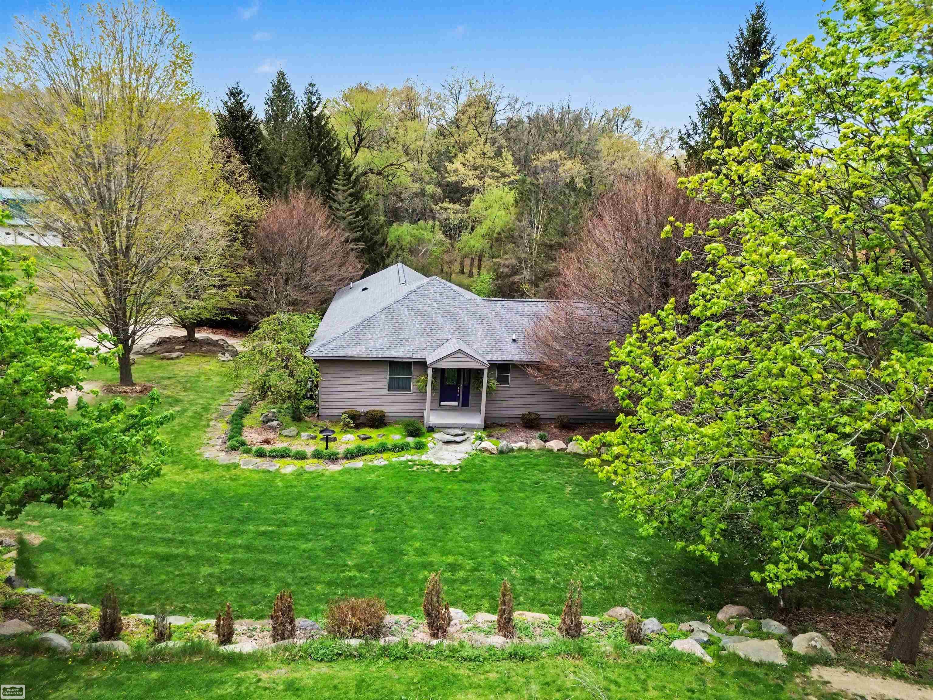 8978 Hidden Lake Drive, Howell, MI, 48855