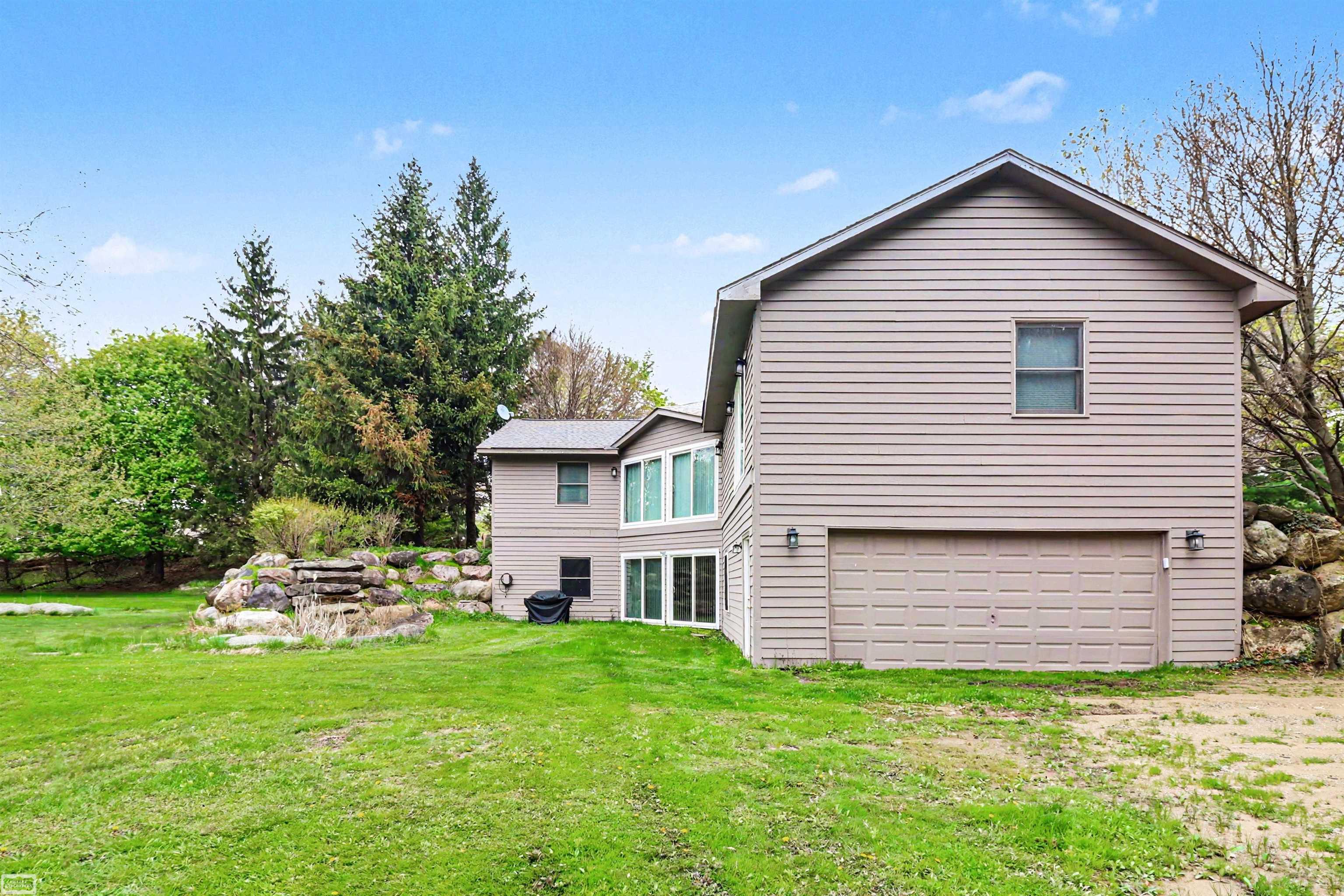 8978 Hidden Lake Drive, Howell, MI, 48855