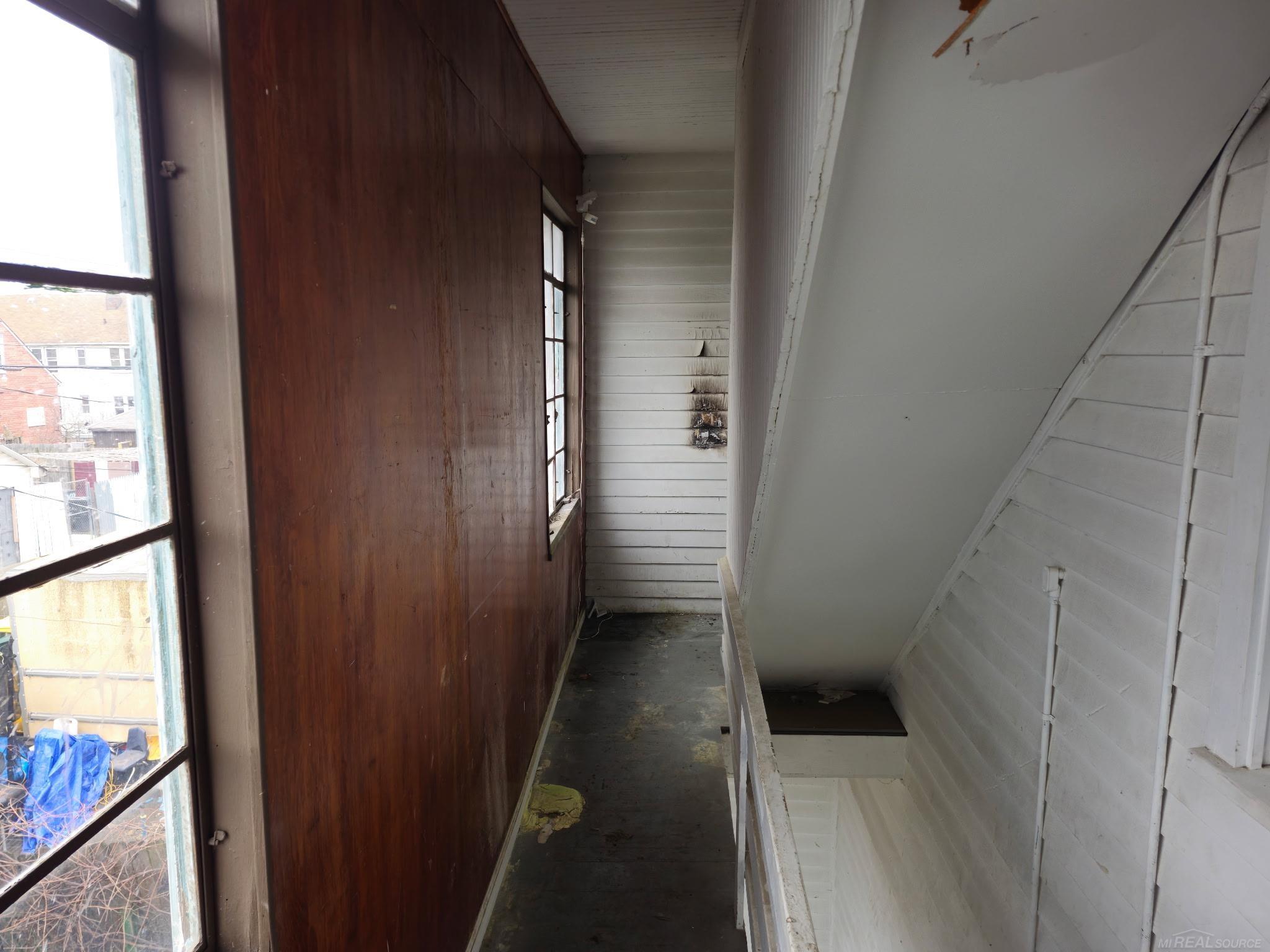 2680 Carpenter Street, Hamtramck, MI, 48212